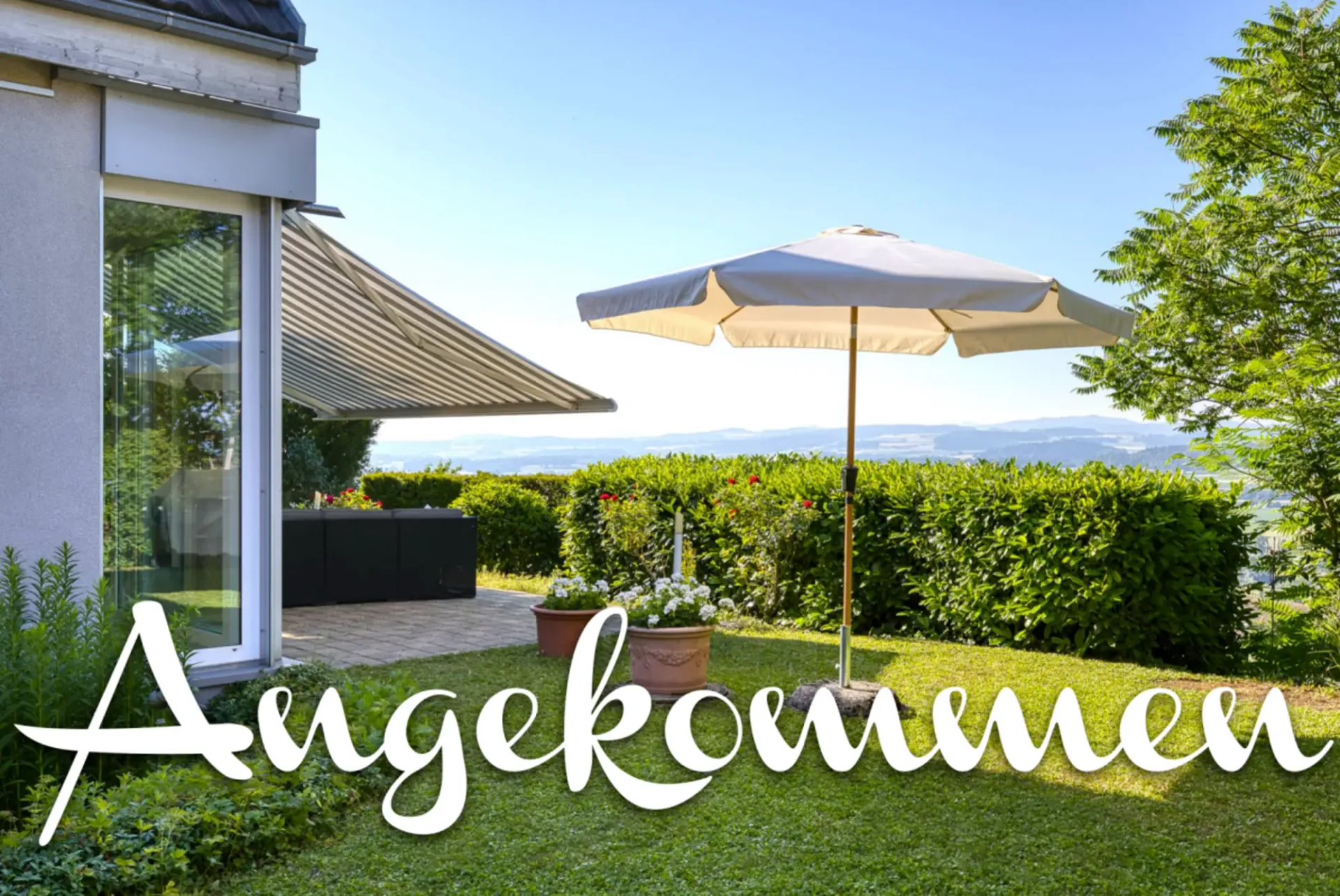 MEDITERRAN LICHTDURCHFLUTETES 6.5 ZIMMER HAUS MIT TRAUMAUSSICHT