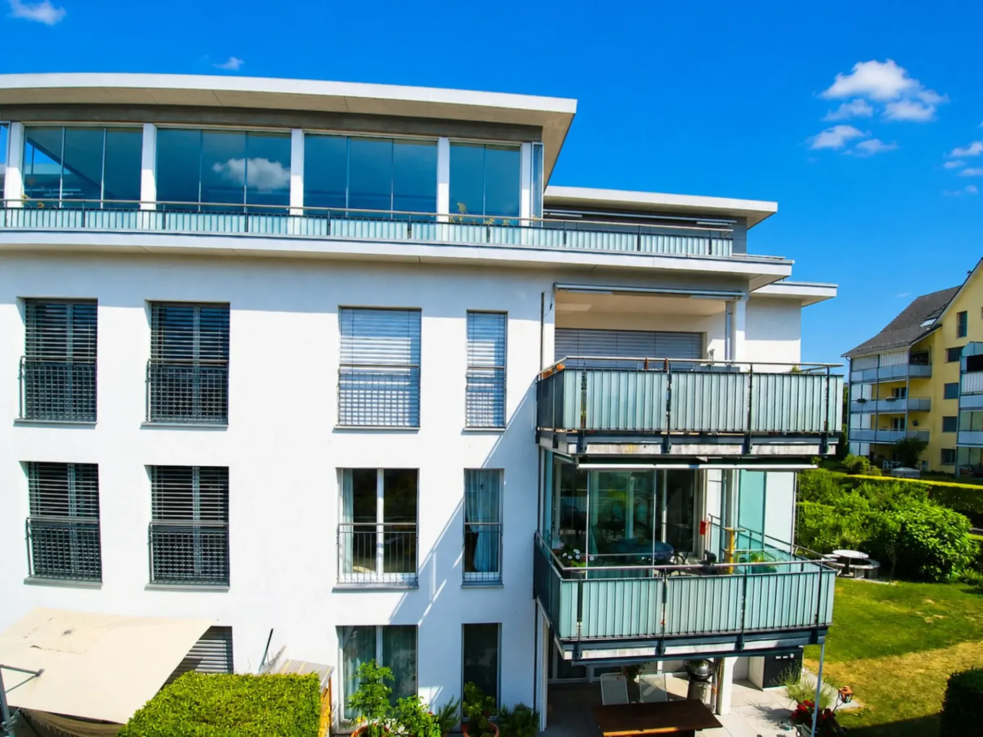 Moderne 3.5-Zimmerwohnung mit grossem Balkon nach Süden