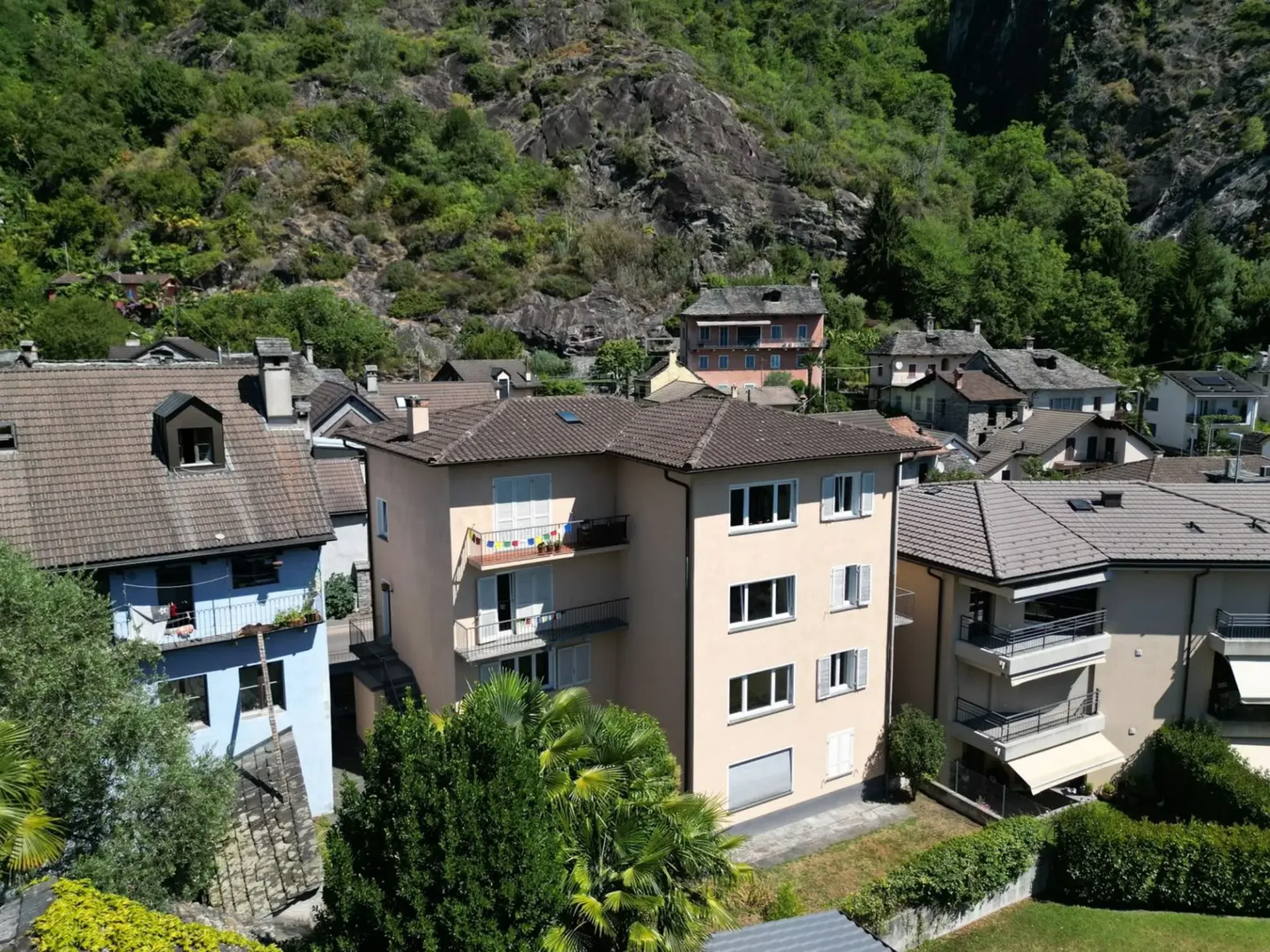 Einkommensimmobilie im Herzen von Terre di Pedemonte