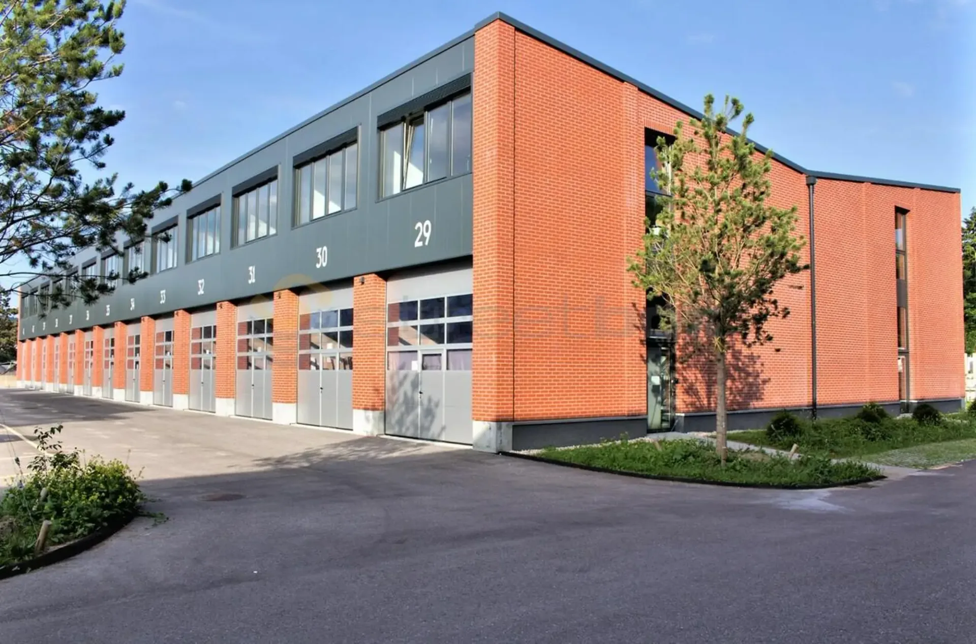 Büro im Obergeschoss von 100m2