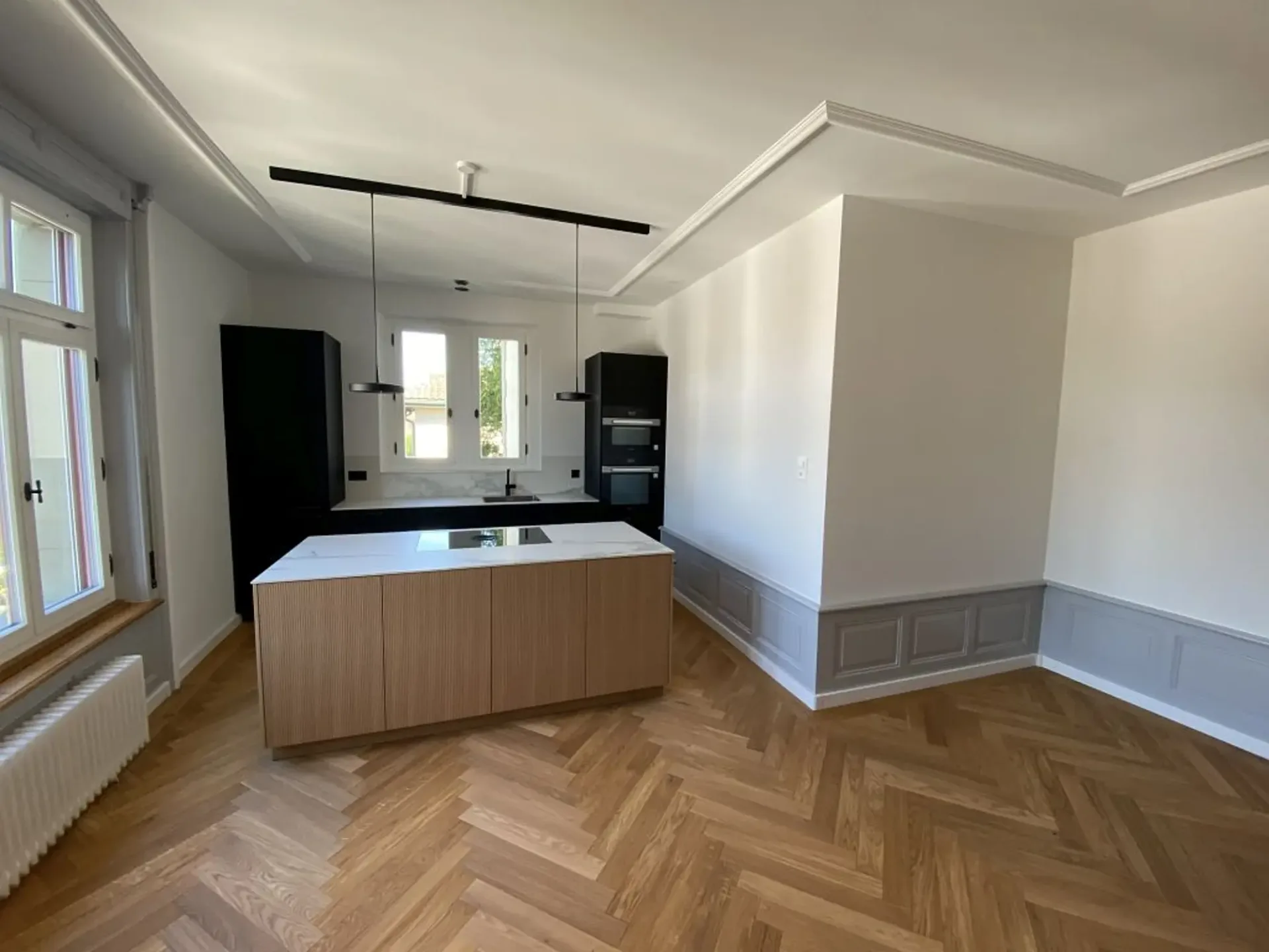 Erstvermietung nach umfassender Sanierung - 4 1/2-Zimmerwohnung, 1. Stock