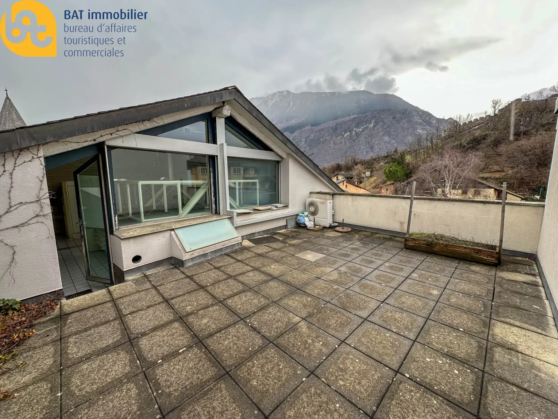 Sierre - Loft-Büro unter dem Dach mit großer Terrasse - Gobet
