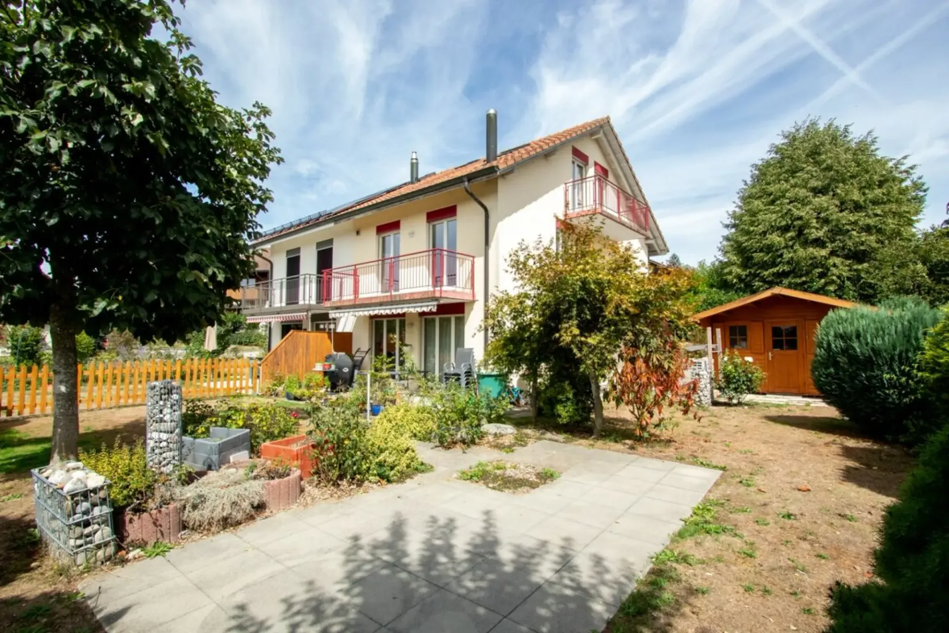Zwei Wohnungen, ein Zuhause voller Möglichkeiten