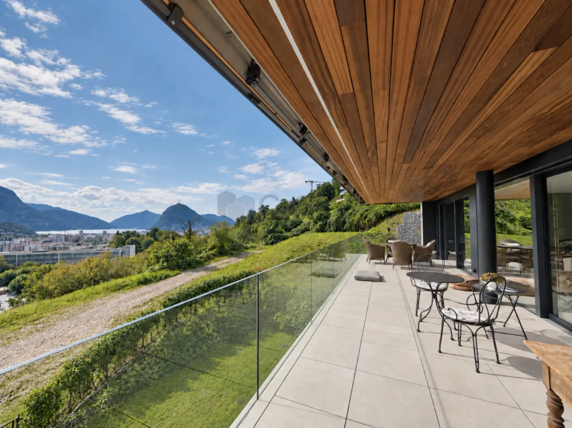 CANOBBIO - 4,5 LOCALE, HOHE QUALITÄTSAUSSTATTUNG, TERRASSE MIT SEEBLICK UND GARTEN IN EINER EINZIGEN LÖSUNG