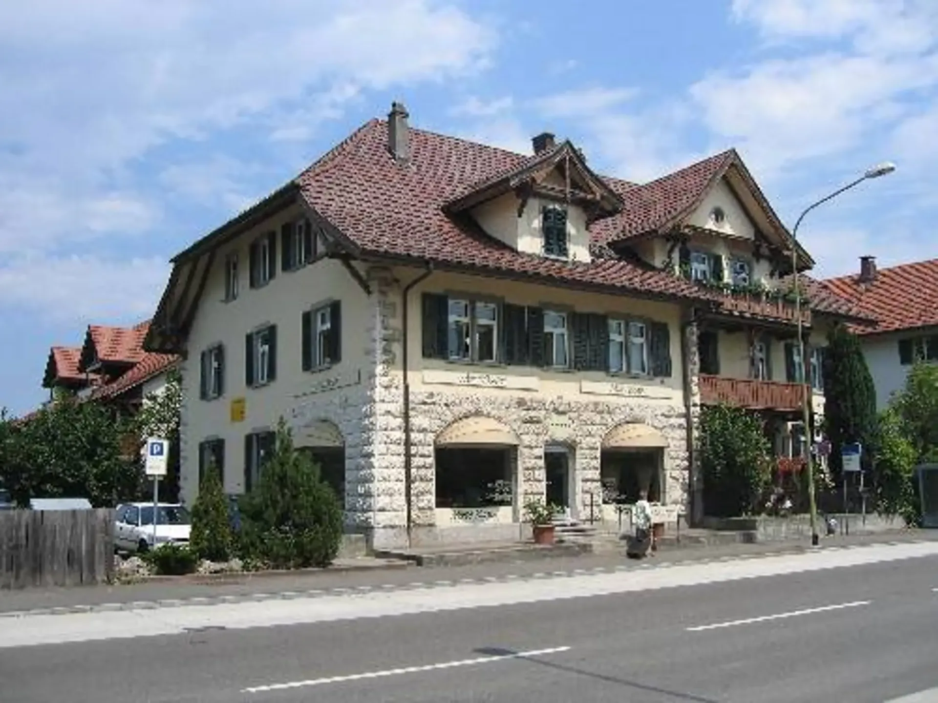 Places de stationnement à Kloten recherchées?