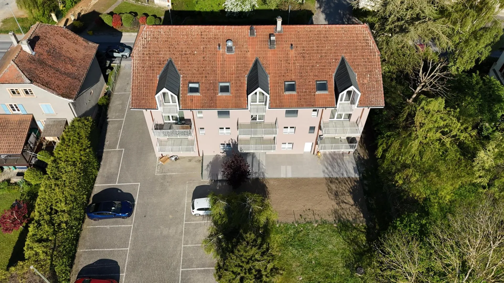 3.5 pièces avec 150m2 de jardin entièrement rénové à Fétigny