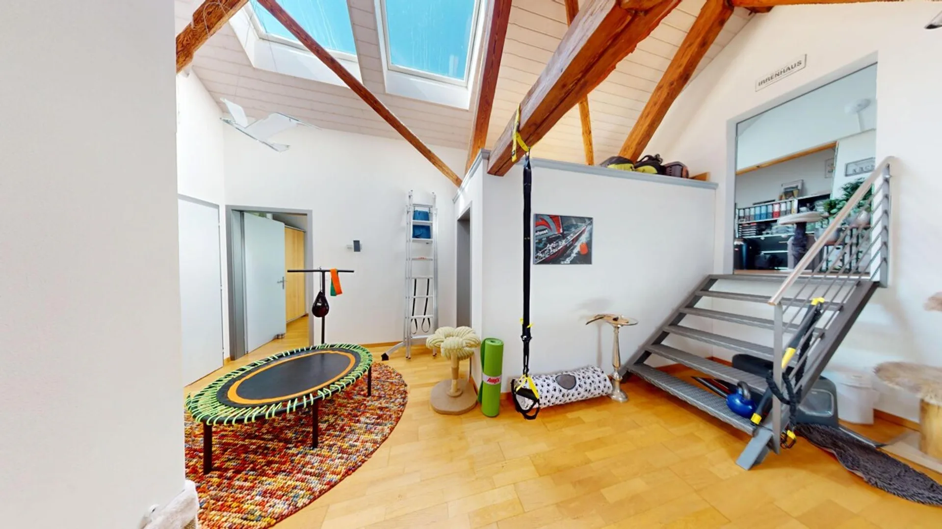 4.5-ZIMMER-MAISONETTE-DACHWOHNUNG IM HISTORISCHEN ZUM ARABER