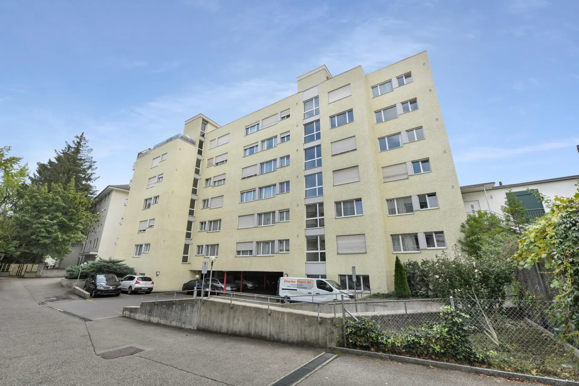 Einstellplatz im Stadtzentrum Dietikon