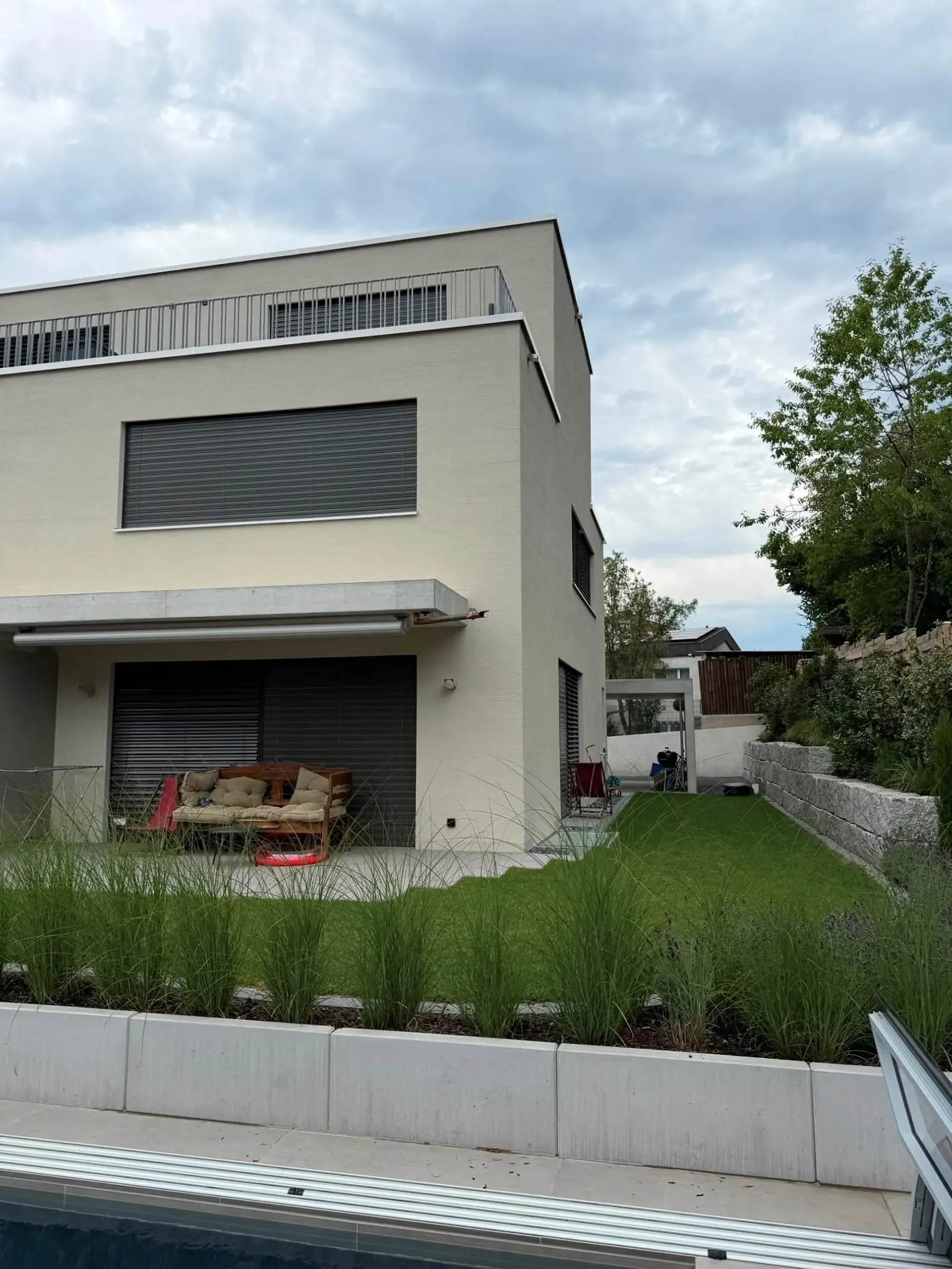 Modernes 6-Zimmer-Doppeleinfamilienhaus in St. Gallen