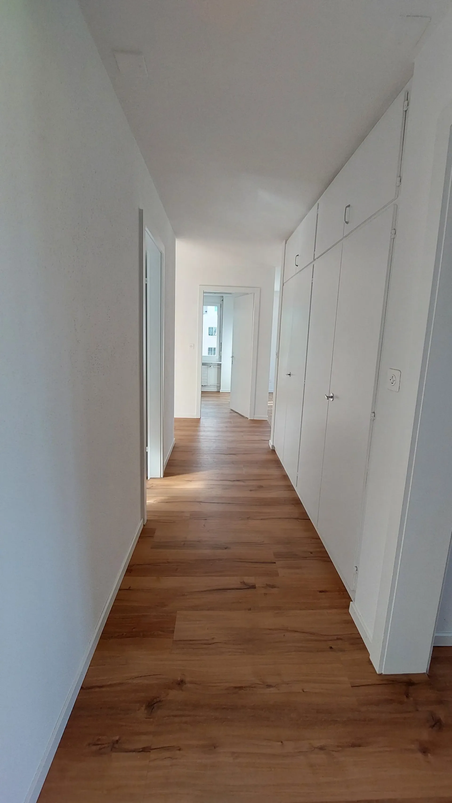Charmante 4.5-Zimmer-Wohnung mit Balkon in Bronschhofen