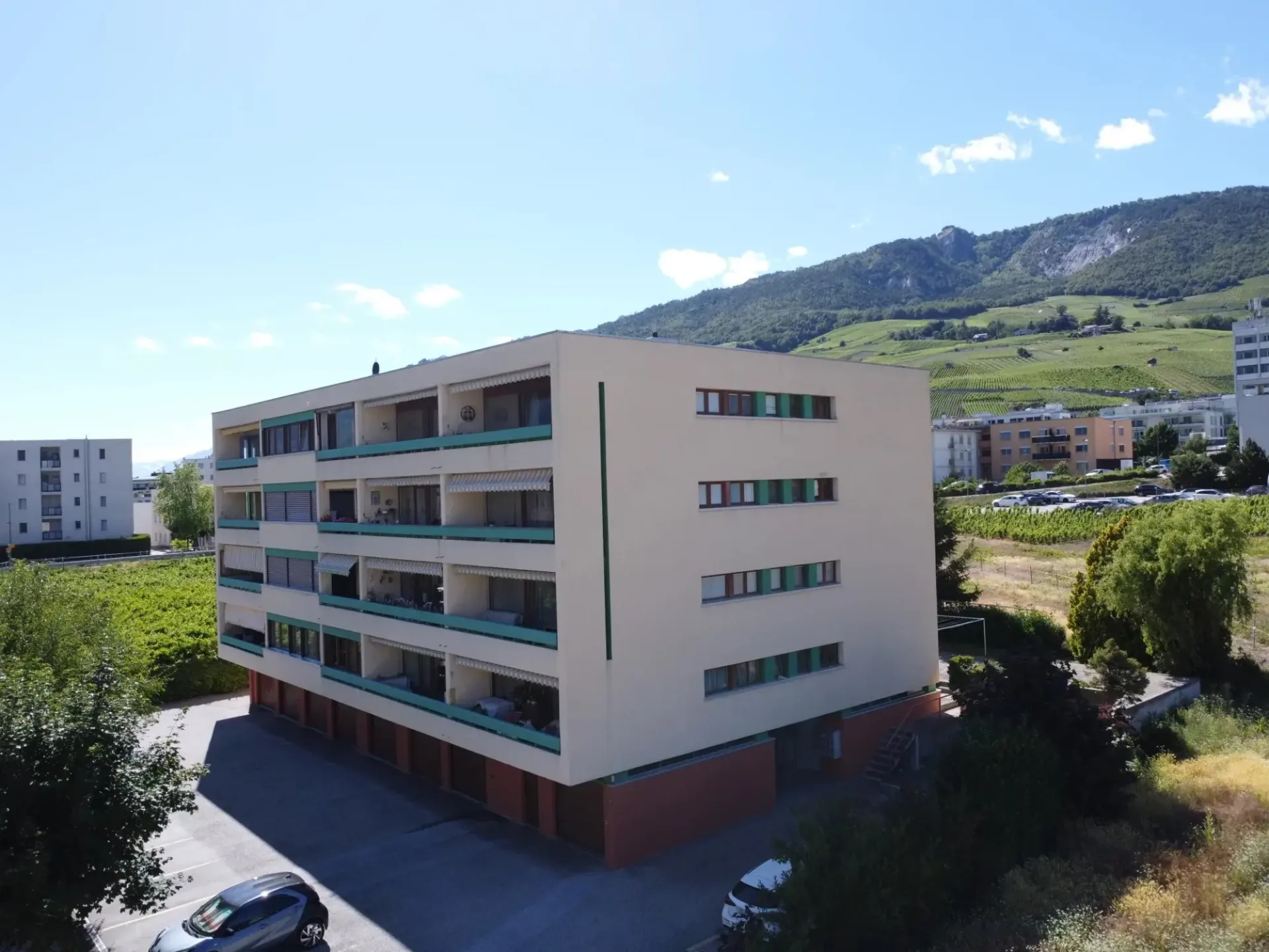 Sierre | Einladende Räumlichkeiten für diese 4,5-Zimmer-Wohnung zur Renovierung