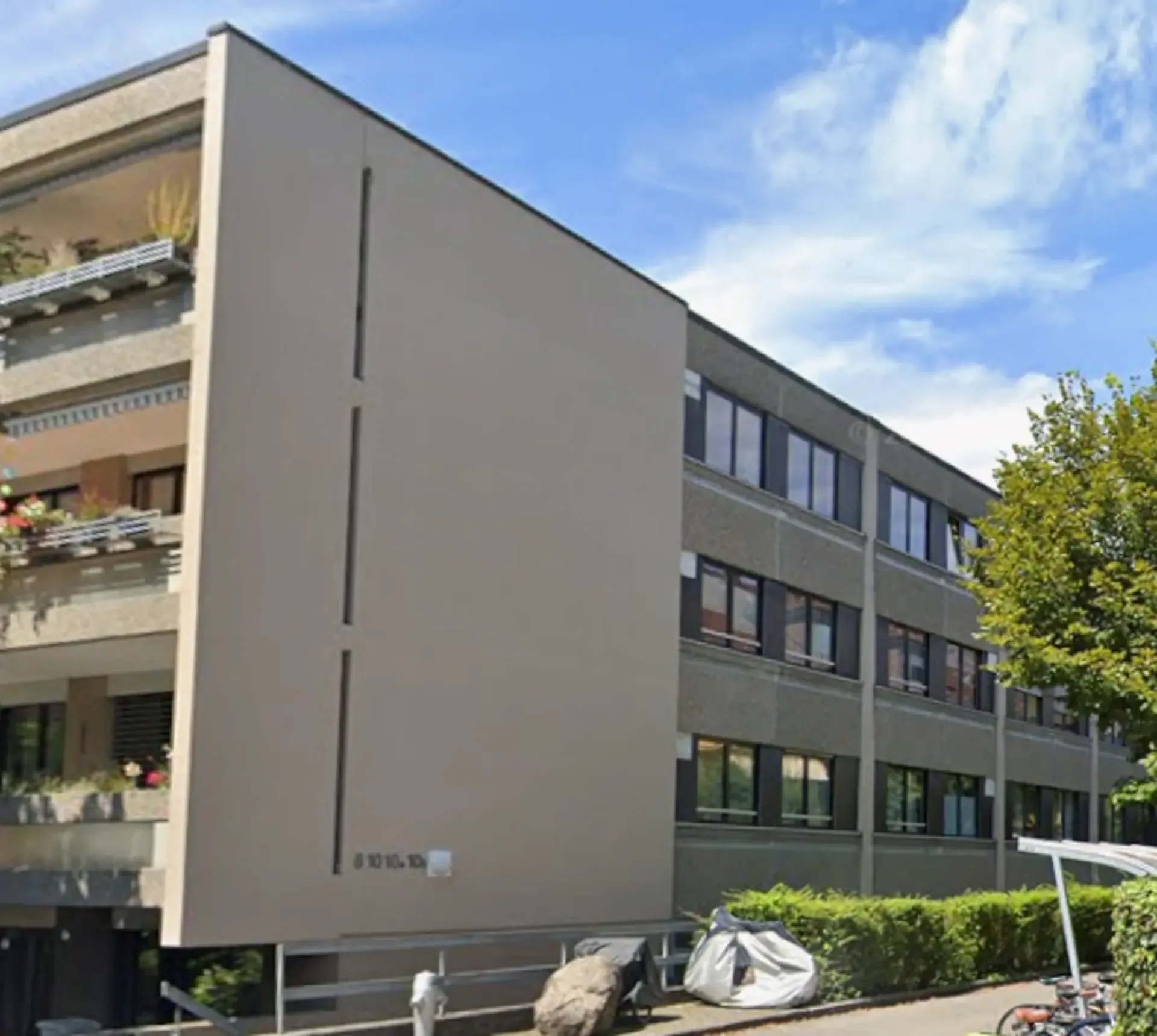 teil möbliertes charmantes Studio in ruhiger Lage zu vermieten