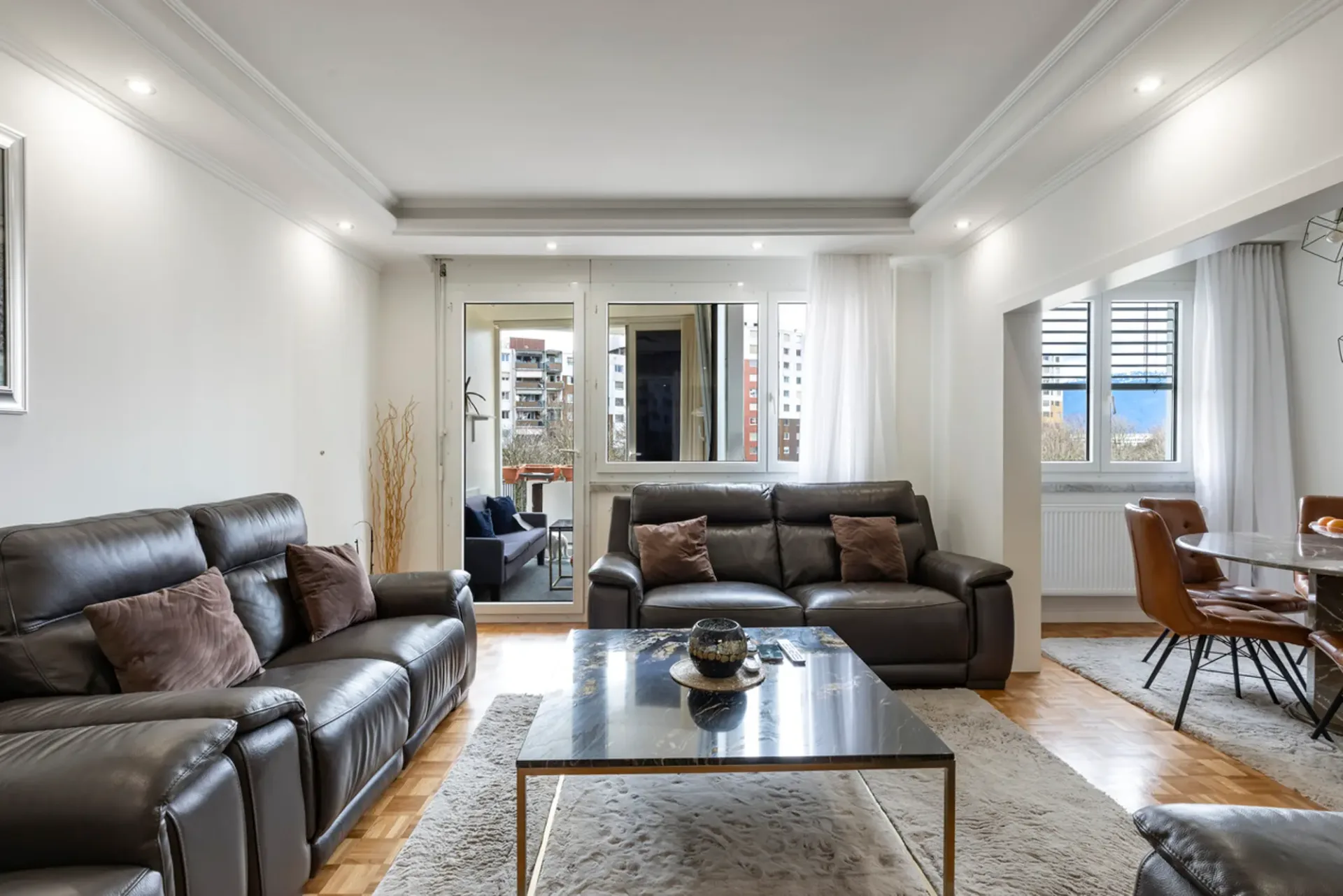 Appartement traversant de 6,5 pièces