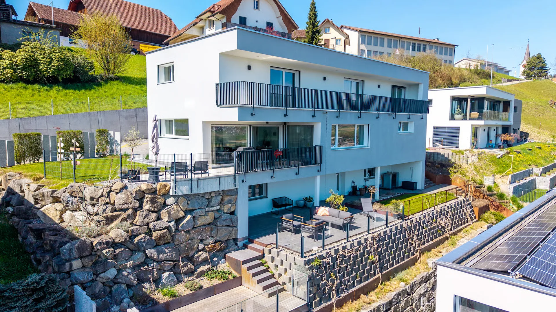 Lichtdurchflutetes Zuhause mit atemberaubender Weitsicht