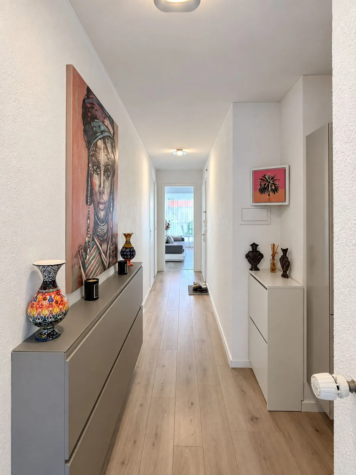 Appartement de 4.5 pièces rénové avec terrasse, à proximité du lac à Préverenges
