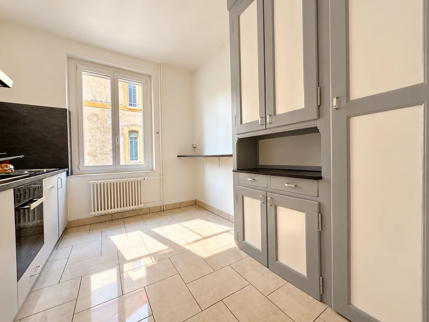 Charmant appartement de 3 pièces à proximité du centre-ville