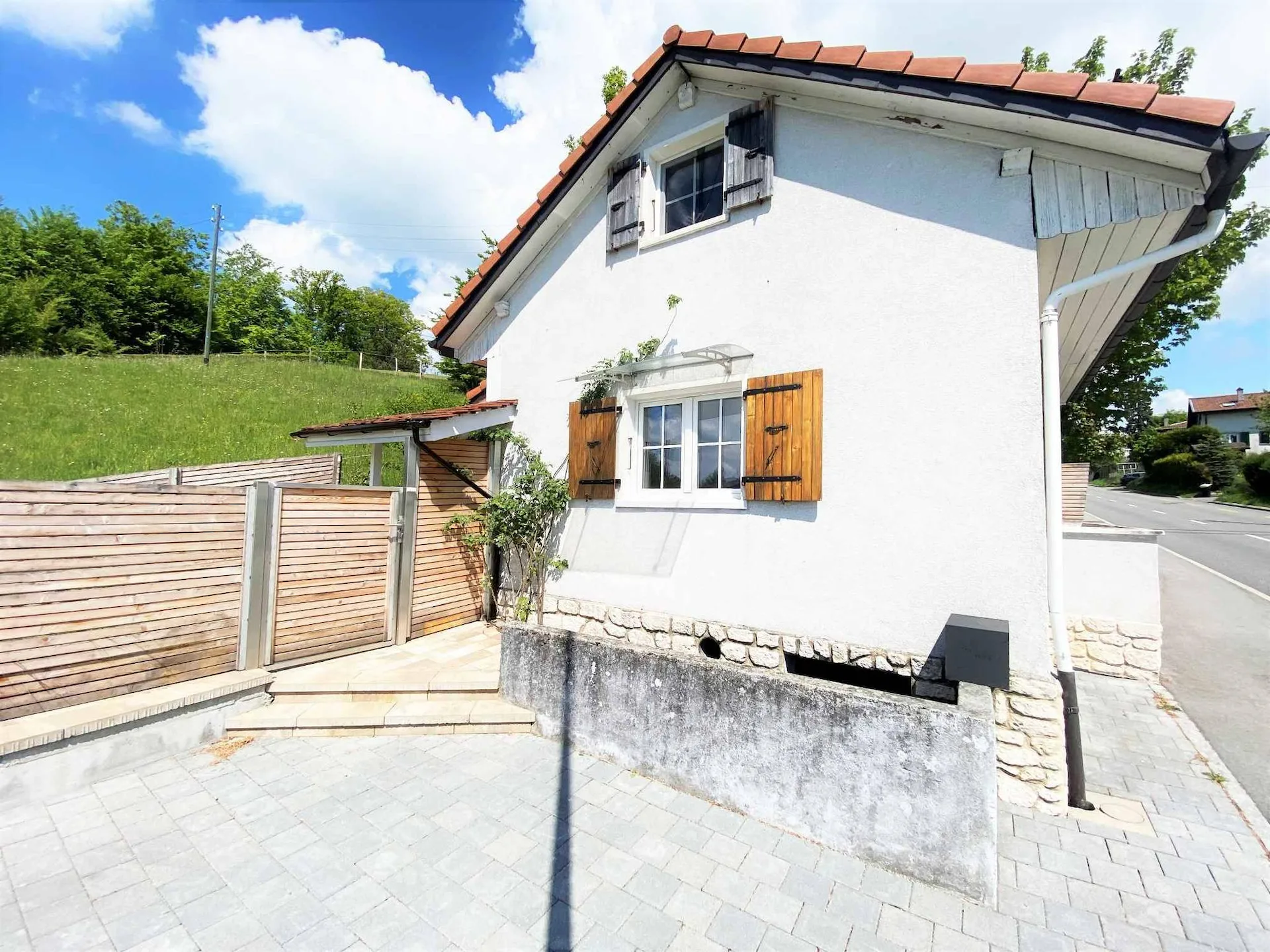 Charming individual house