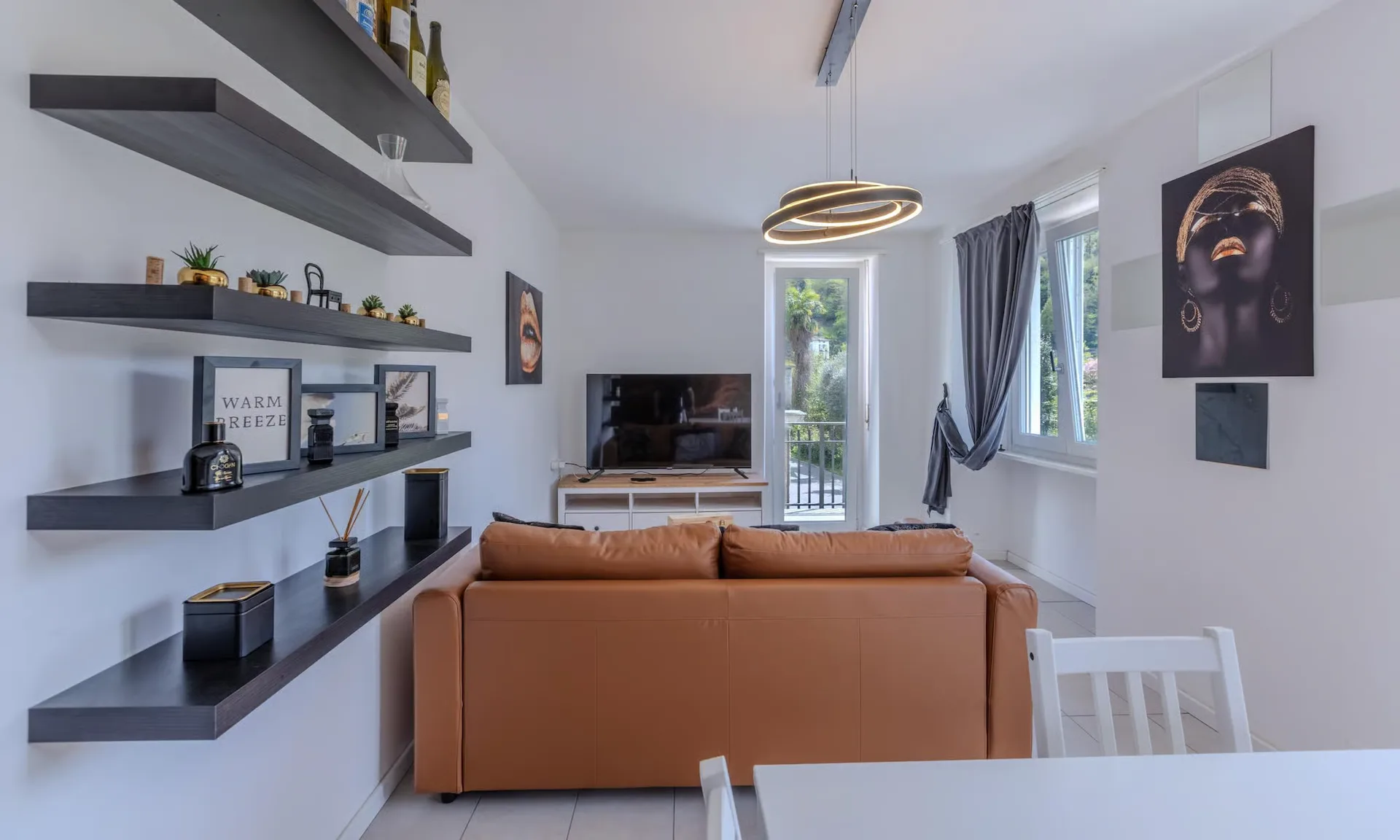 GELEGENHEIT - GROßES 3.5 ZIMMER APARTMENT MIT BALKON IN LUGANO FIGINO