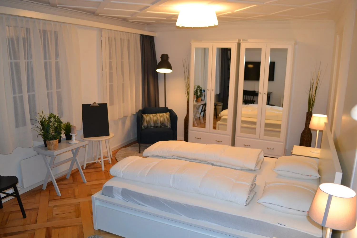 möbl. Zimmer mit TV, WLAN etc. im Zentrum von Altdorf zu vermieten