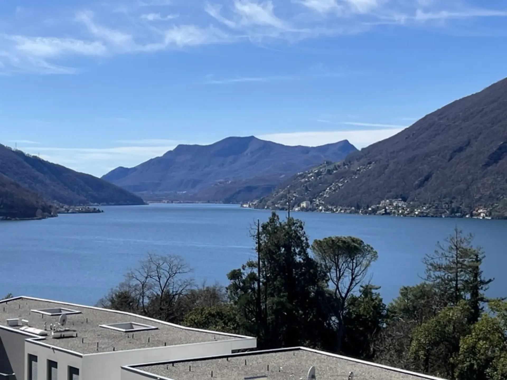 Wohnung 3.5 Zimmer mit atemberaubendem Seeblick