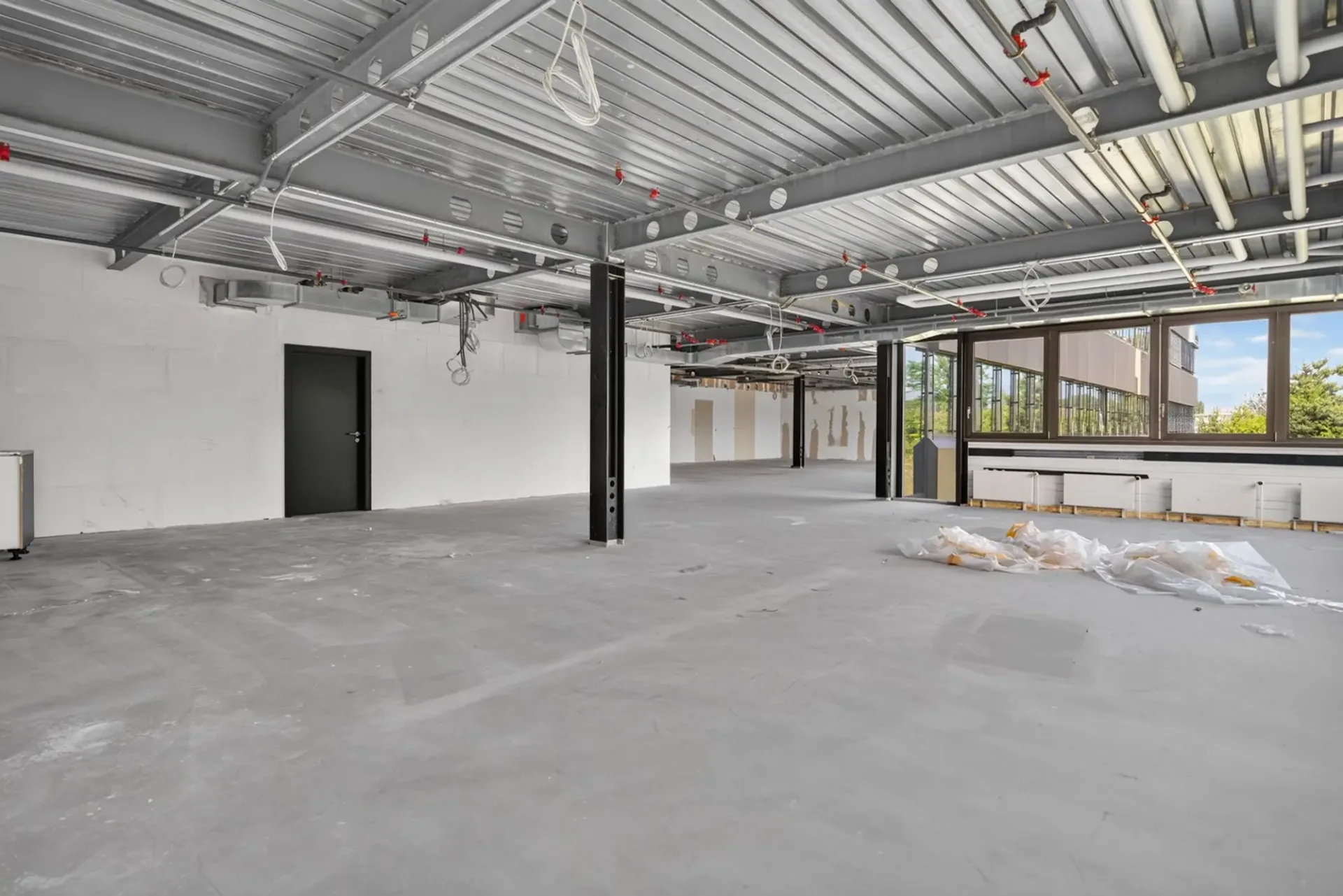 Büros von 271m2 zur Miete in Saint-Sulpice