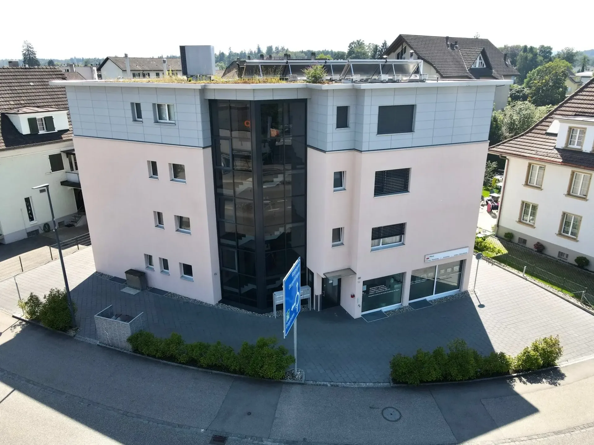 Zentrale Praxis- oder Büroräumlichkeiten im Herzen von Gerlafingen