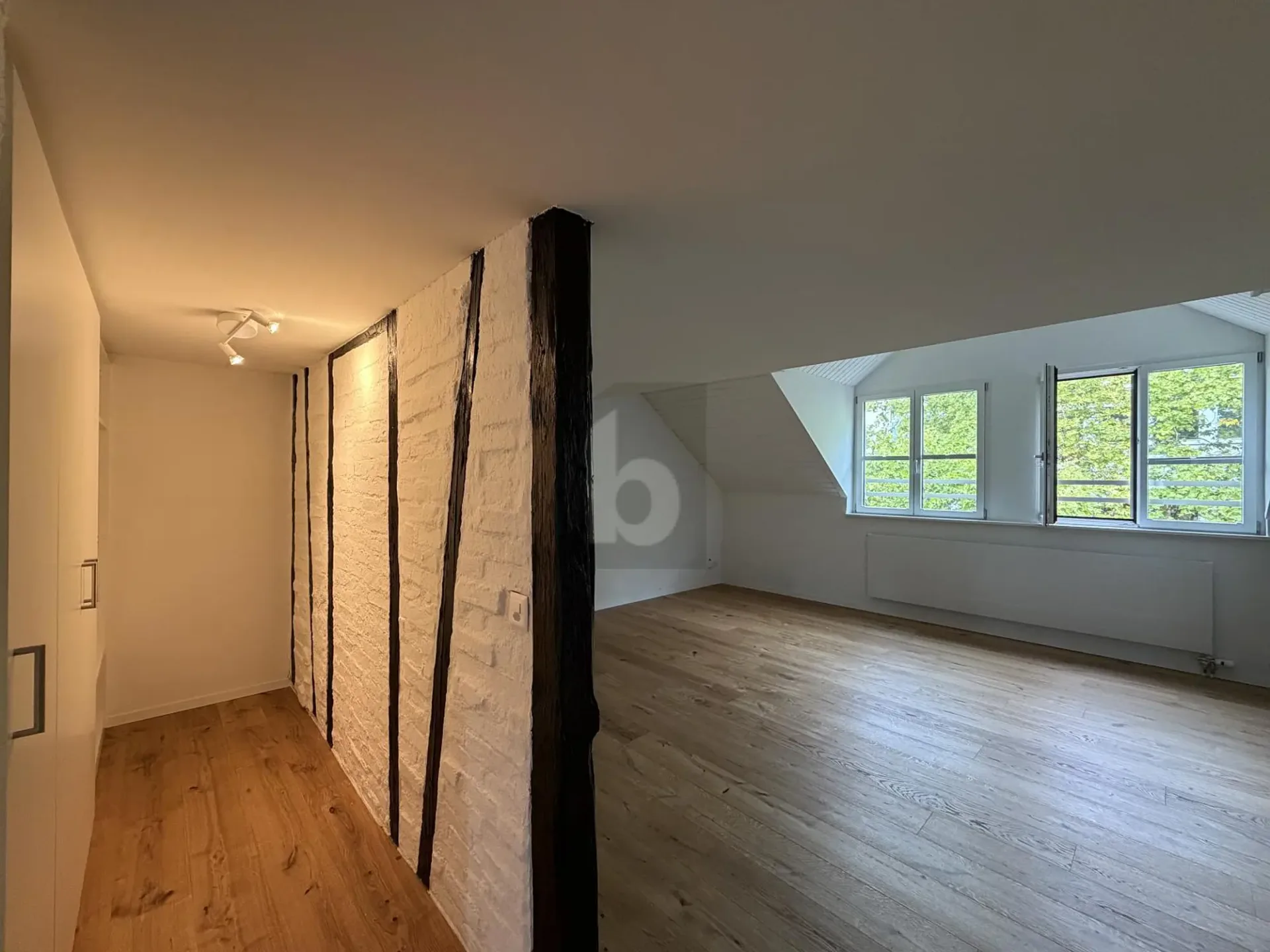 MODERN UND ZENTRAL, MIT WEITBLICK