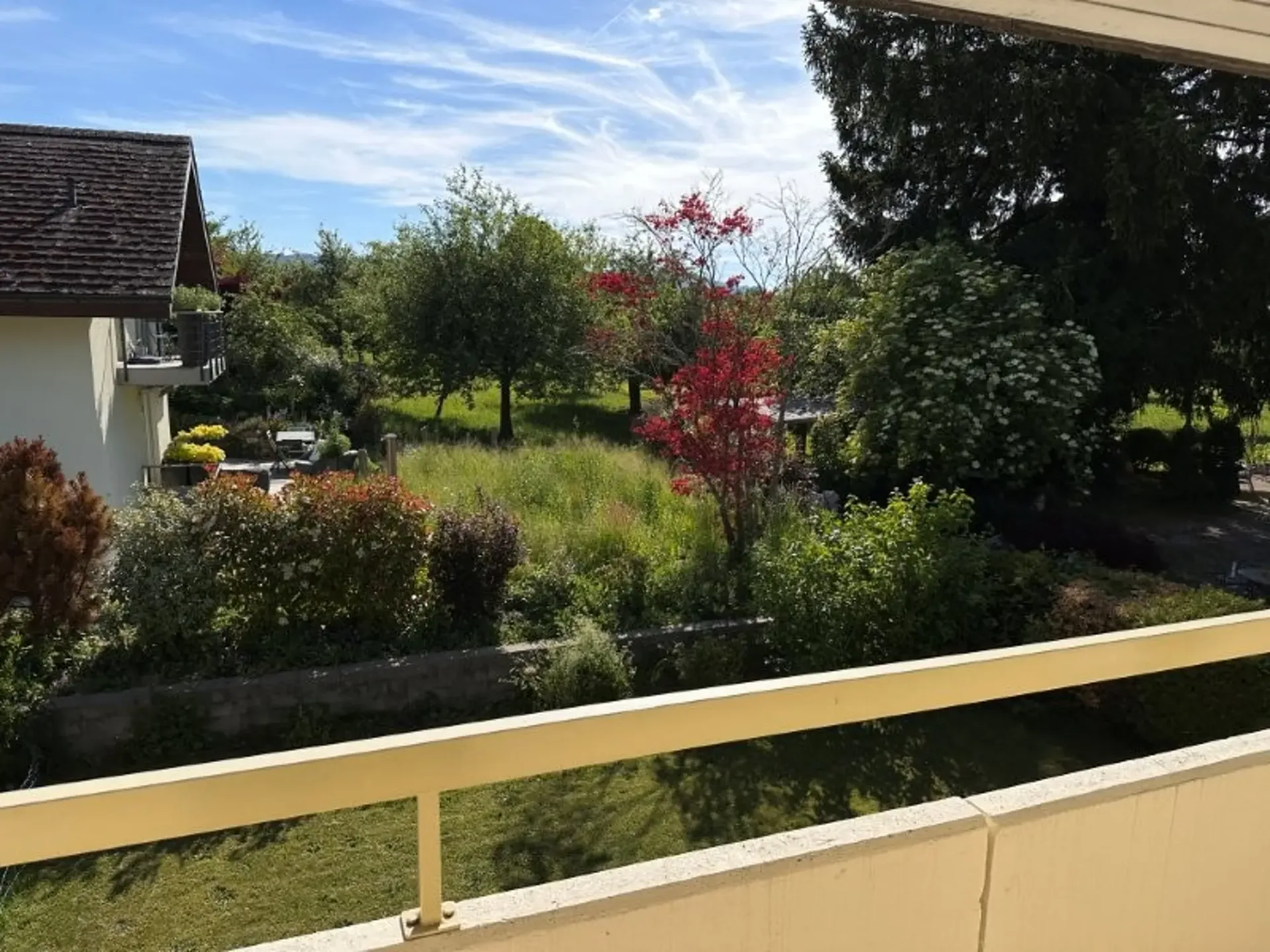 Gepflegtes + neu saniertes 5.5-Zimmer-Doppeleinfamilienhaus in Allmendingen bei Bern