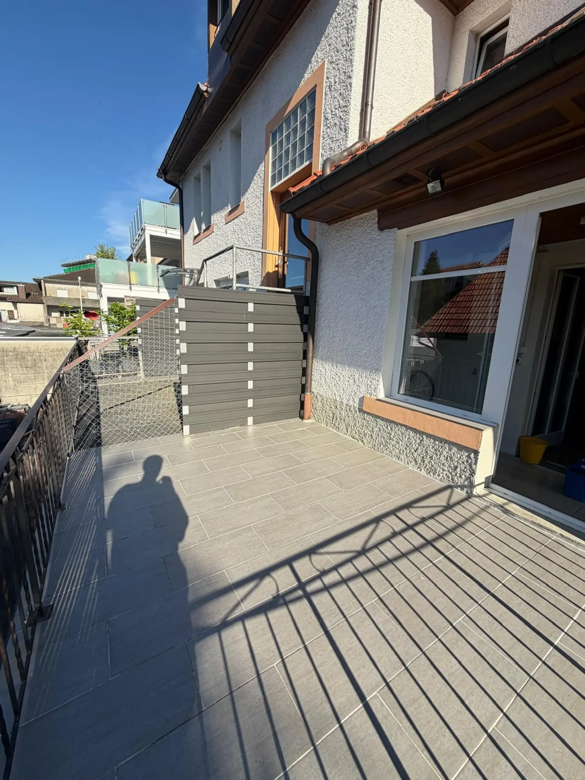 Geräumige 3.5-Zimmer-Wohnung zur Miete in Bévilard – sofort verfügbar