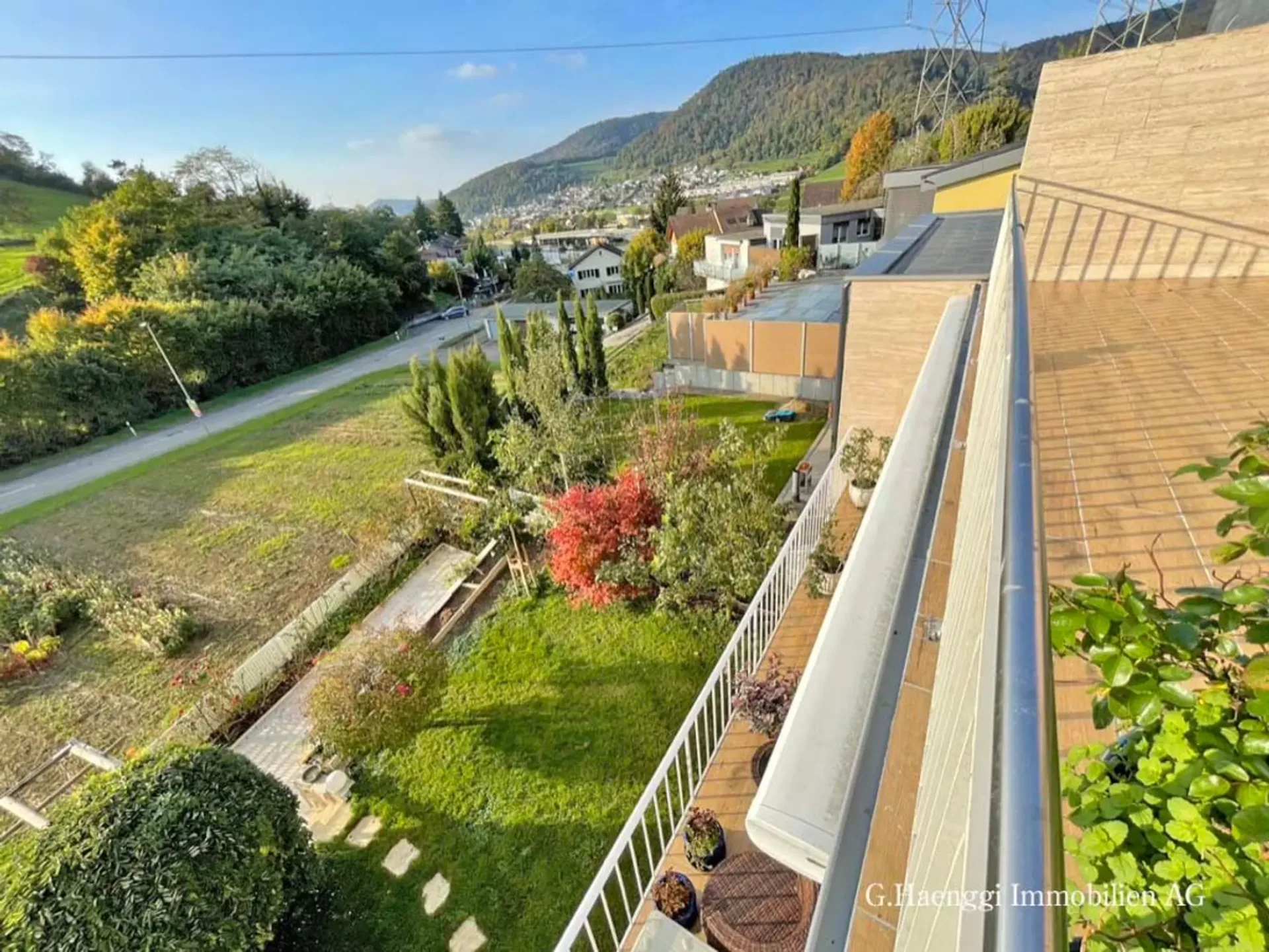 Maison spacieuse de 6,5 pièces avec une vue large