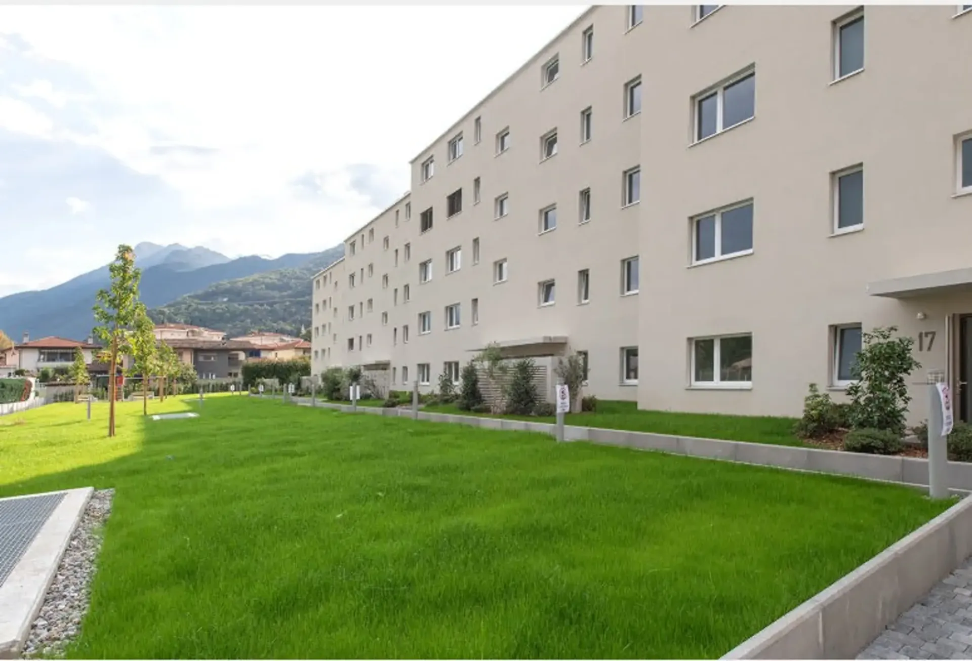 Geräumige 2.5-Zimmer-Wohnung im Grünen mit 1 kostenlosem Monat!