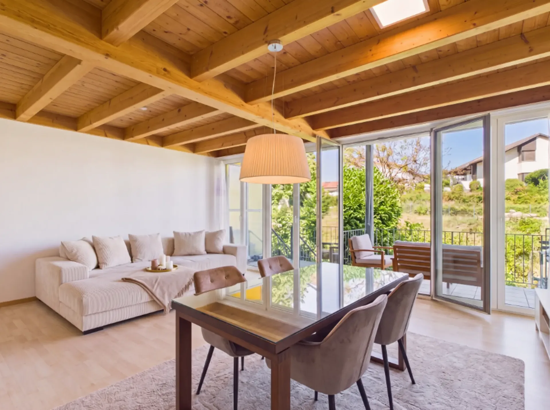 Freshly renovated (2026), ideal room layout and family-friendly location