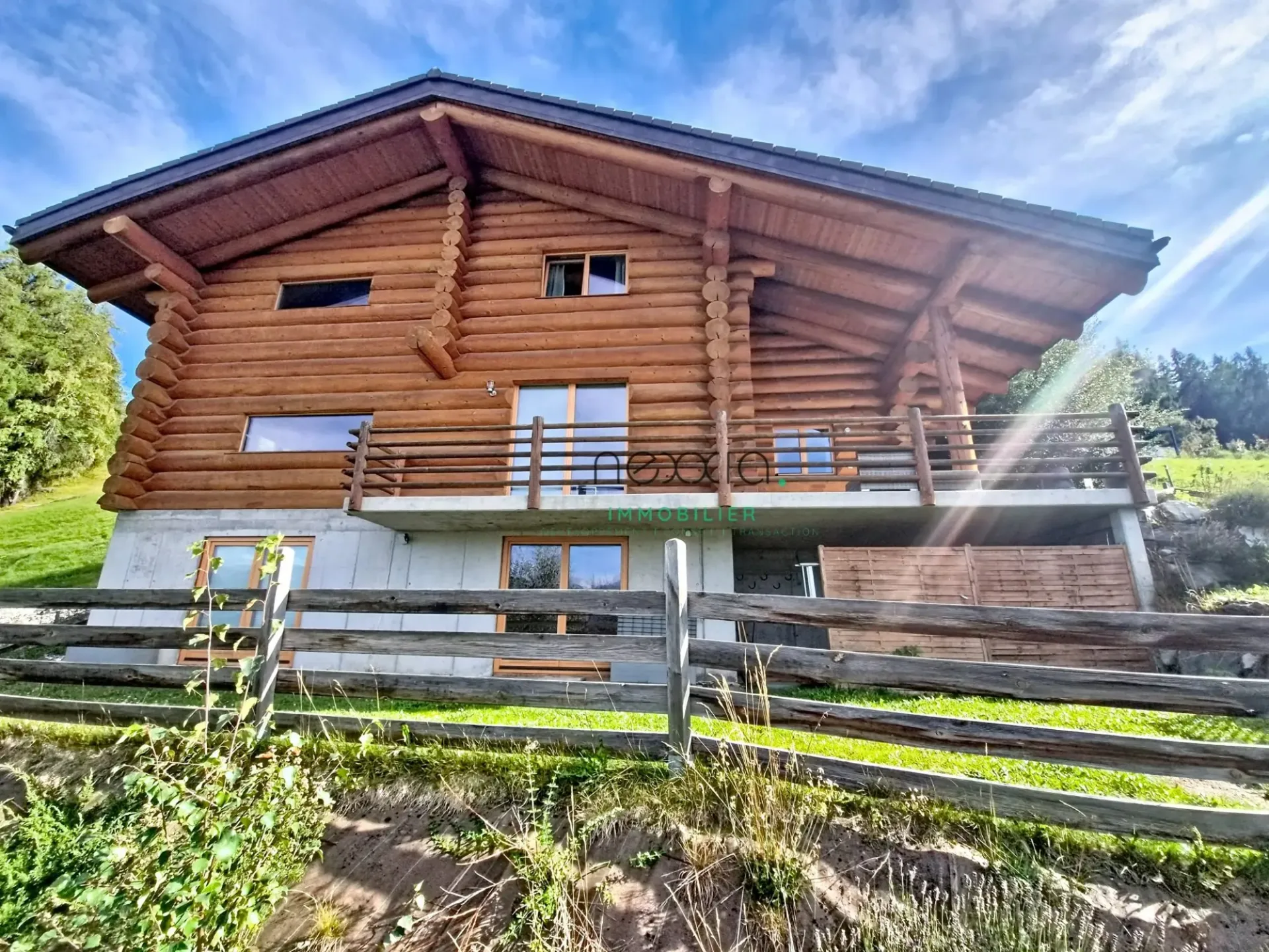 Magnifico chalet con vista panoramica a Nax