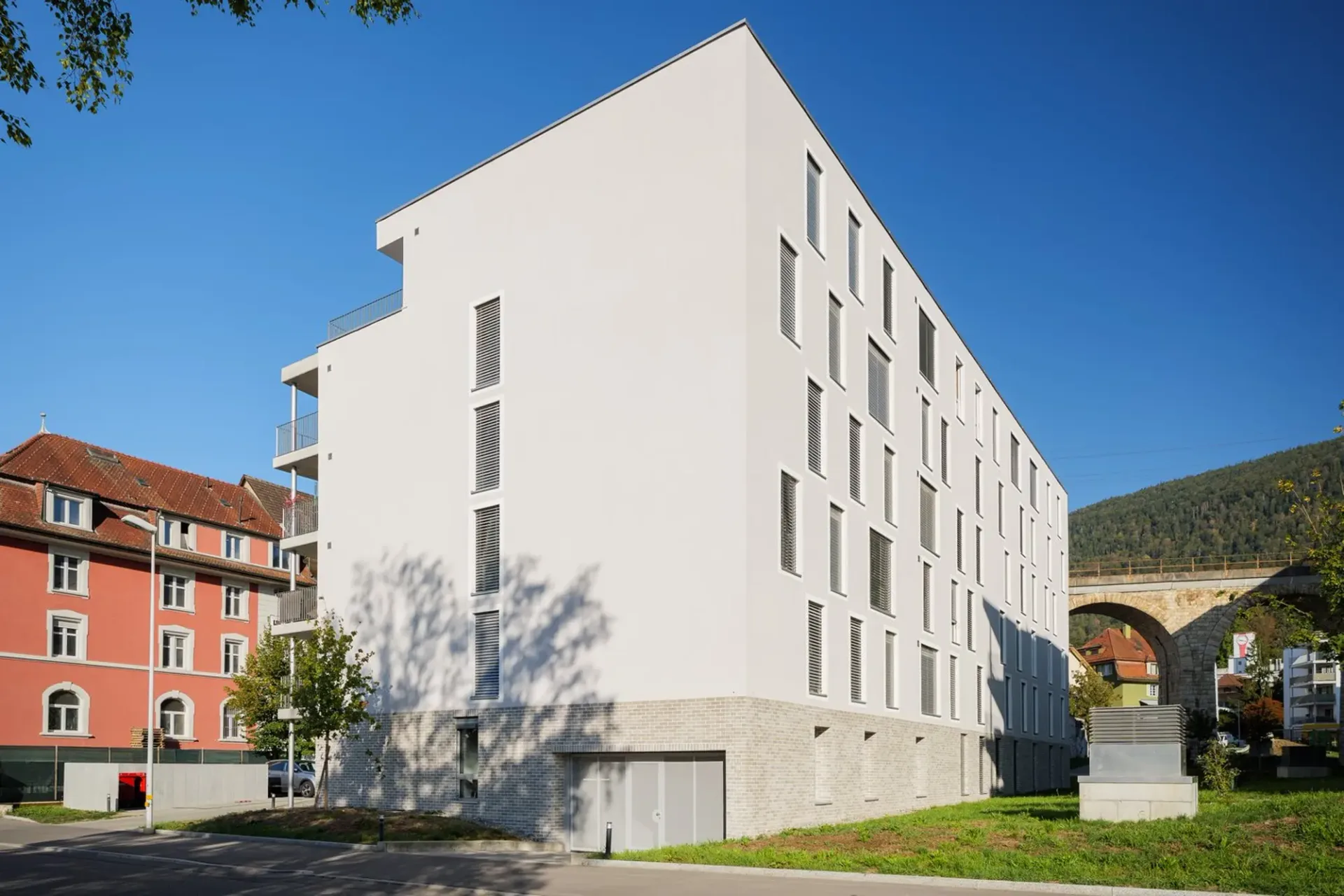 Bright 1.5-room apartment in Grenchen – quiet, modern, and available immediately