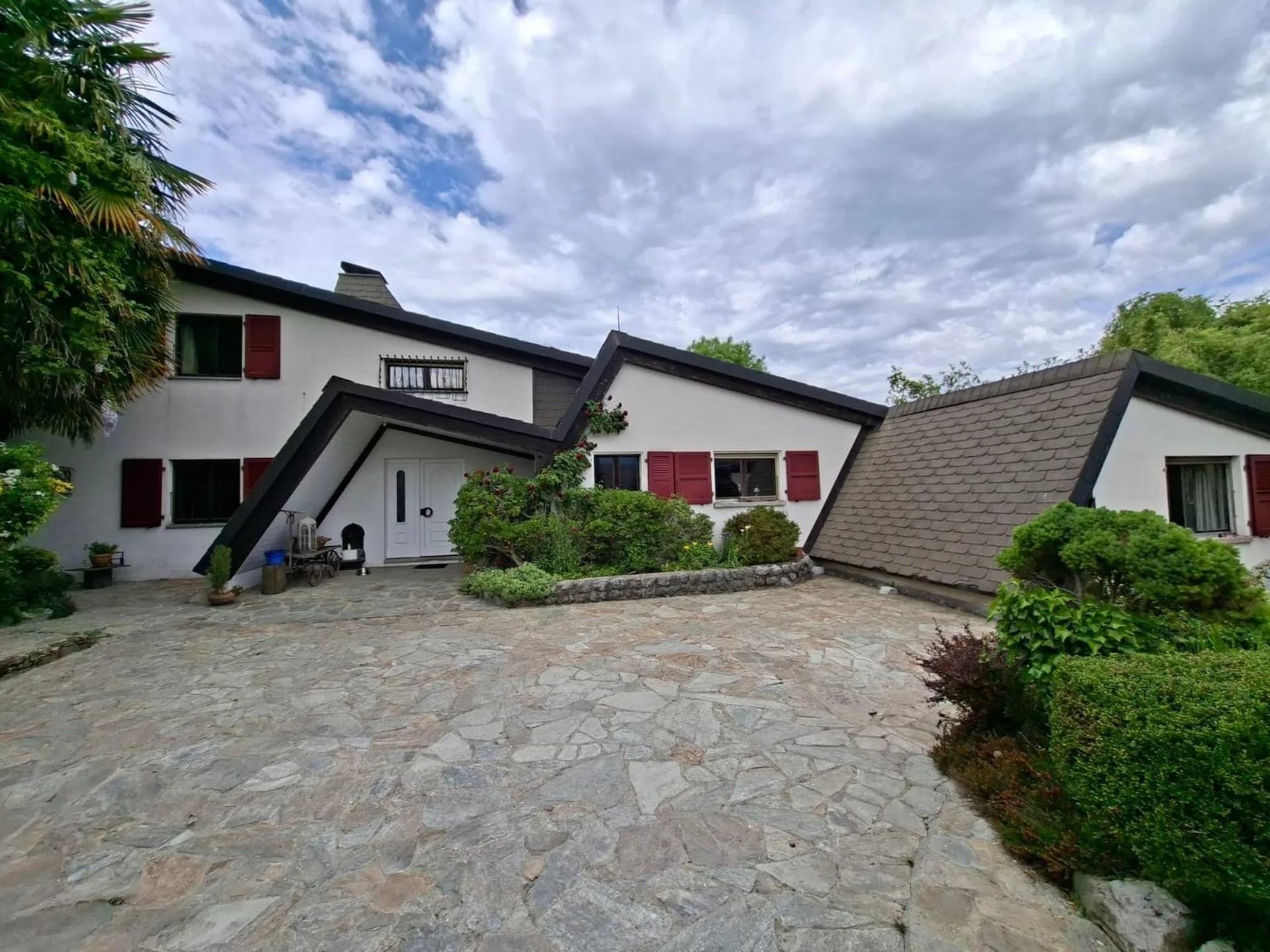 Einfamilienhaus in 40 Minuten von Lausanne und 14 Minuten vom Riviera-Chablais-Krankenhaus