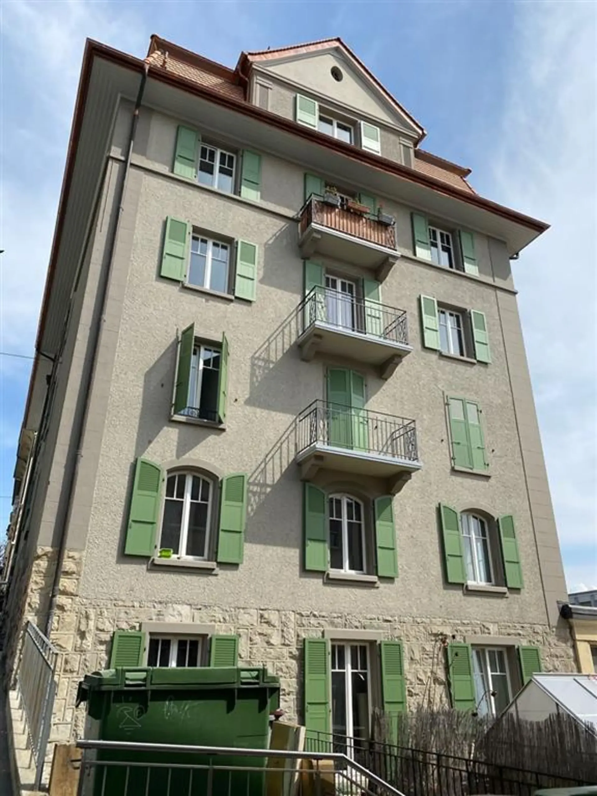 Apartment,3,69