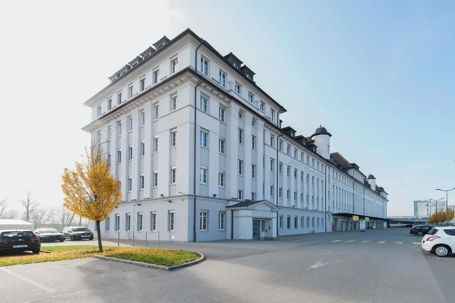 Hell und modern: Attraktive Bürofläche (72.72 m²) im 4. OG an zentraler Lage in Olten