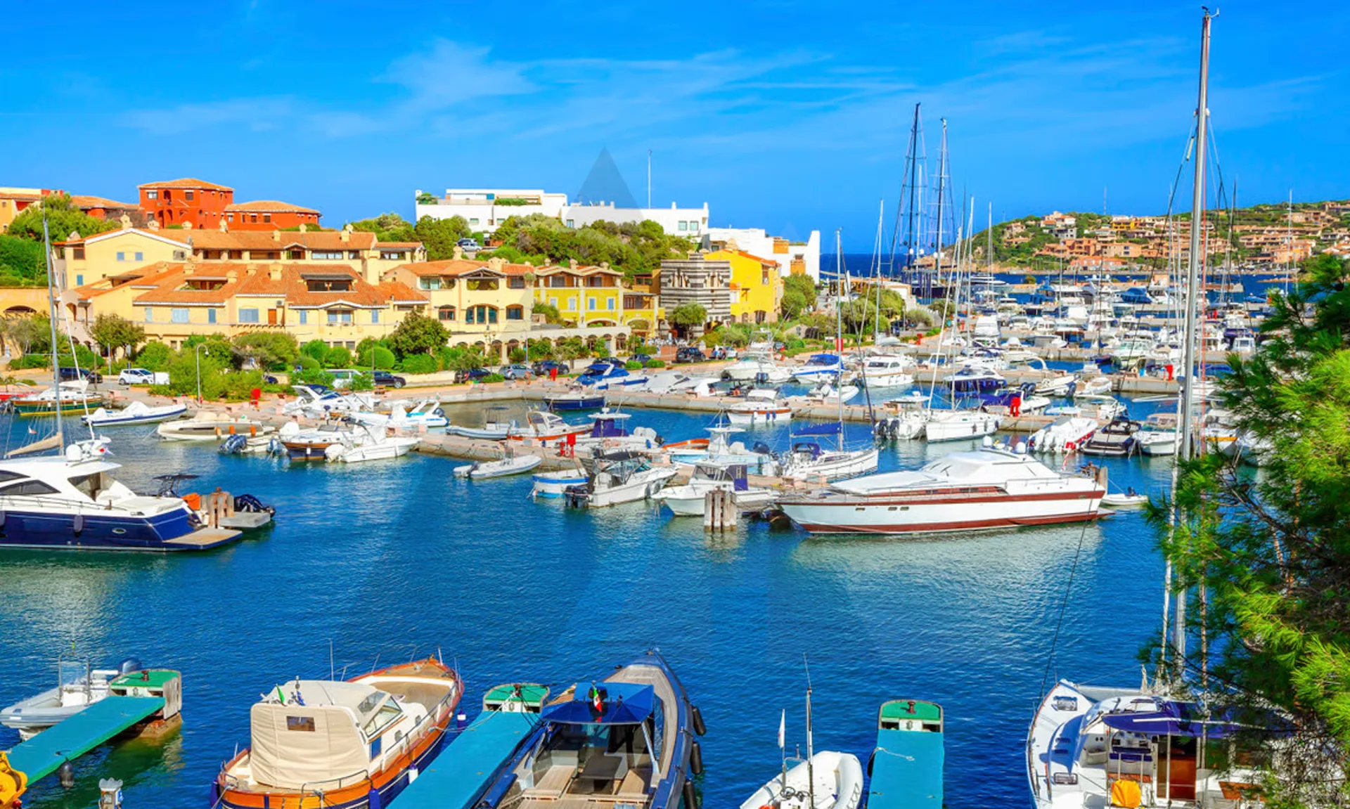 CASA A SCHIERA CON VISTA MARINA DI PORTO CERVO