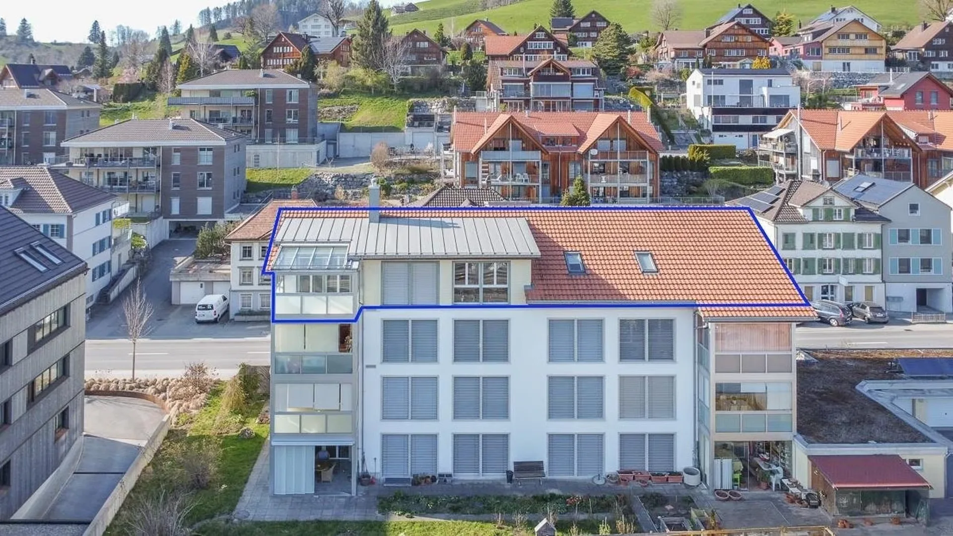5.5-Zi. Dachwohnung mitten in Gais