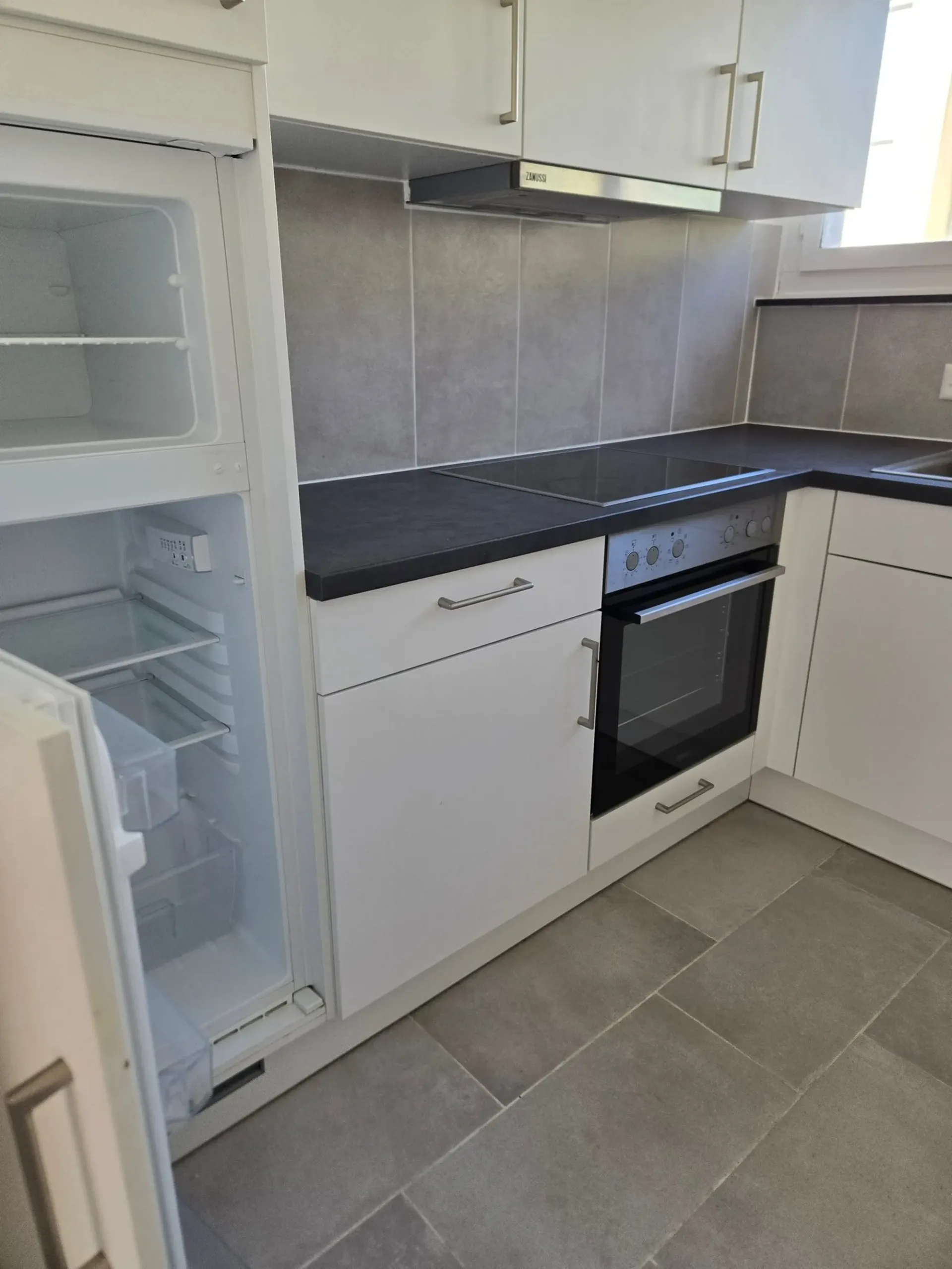 Frisch renovierte 4.5-Zimmer-Wohnung mit Bergblick in Linthal