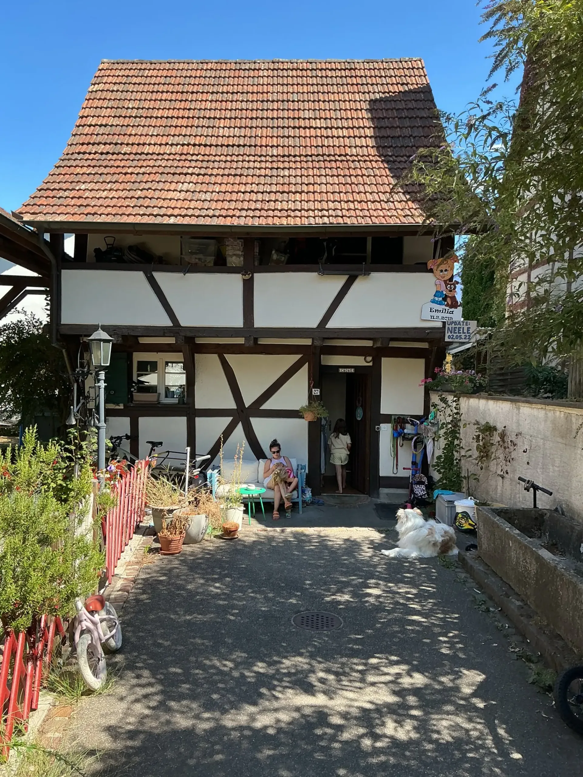 Charmantes "Stöckli/Riegel-Einfamilienhaus" in Allschwil