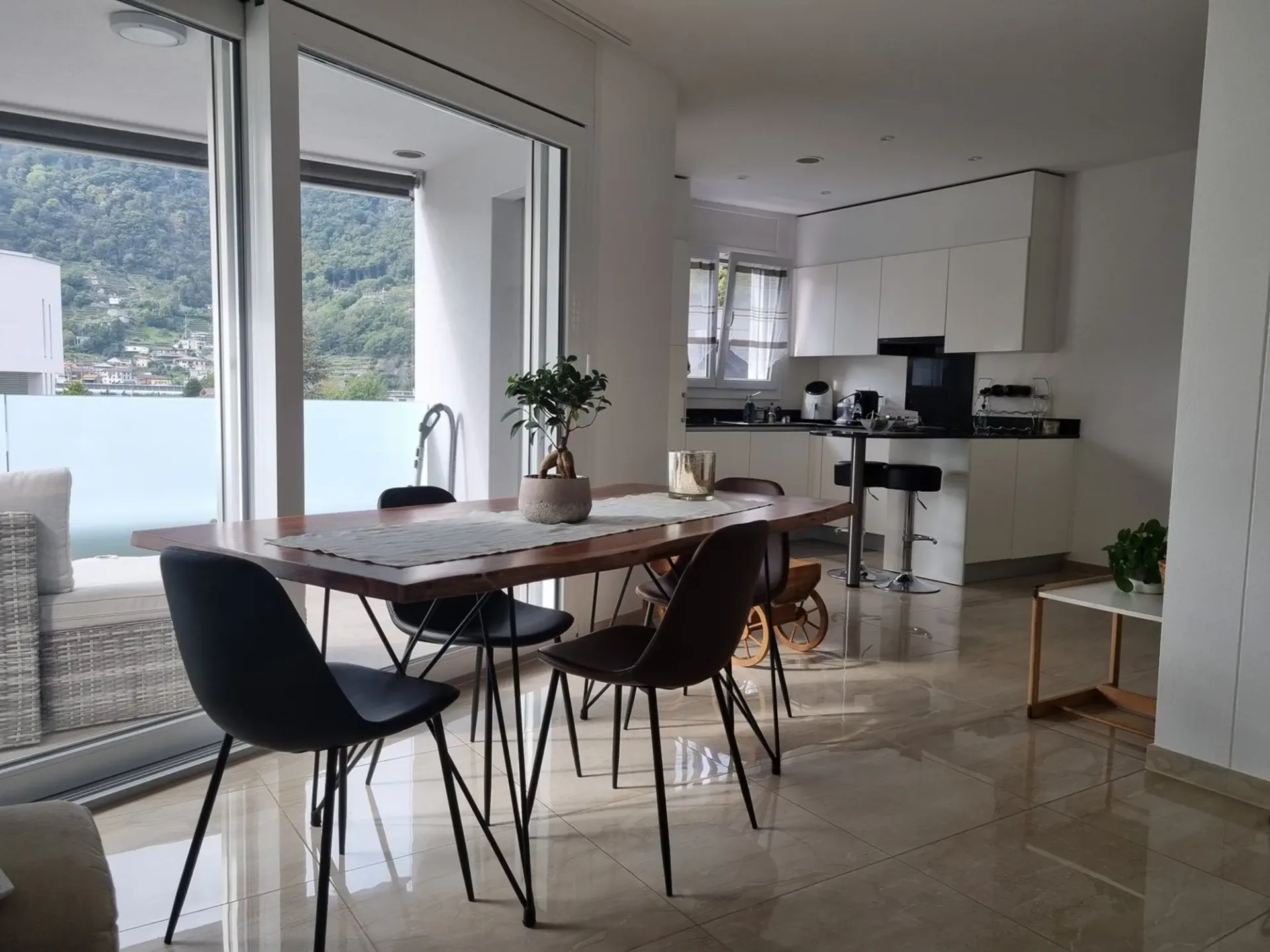 Helles 2.5-Zimmer-Apartment in Bellinzona – verfügbar ab 1. November 2026