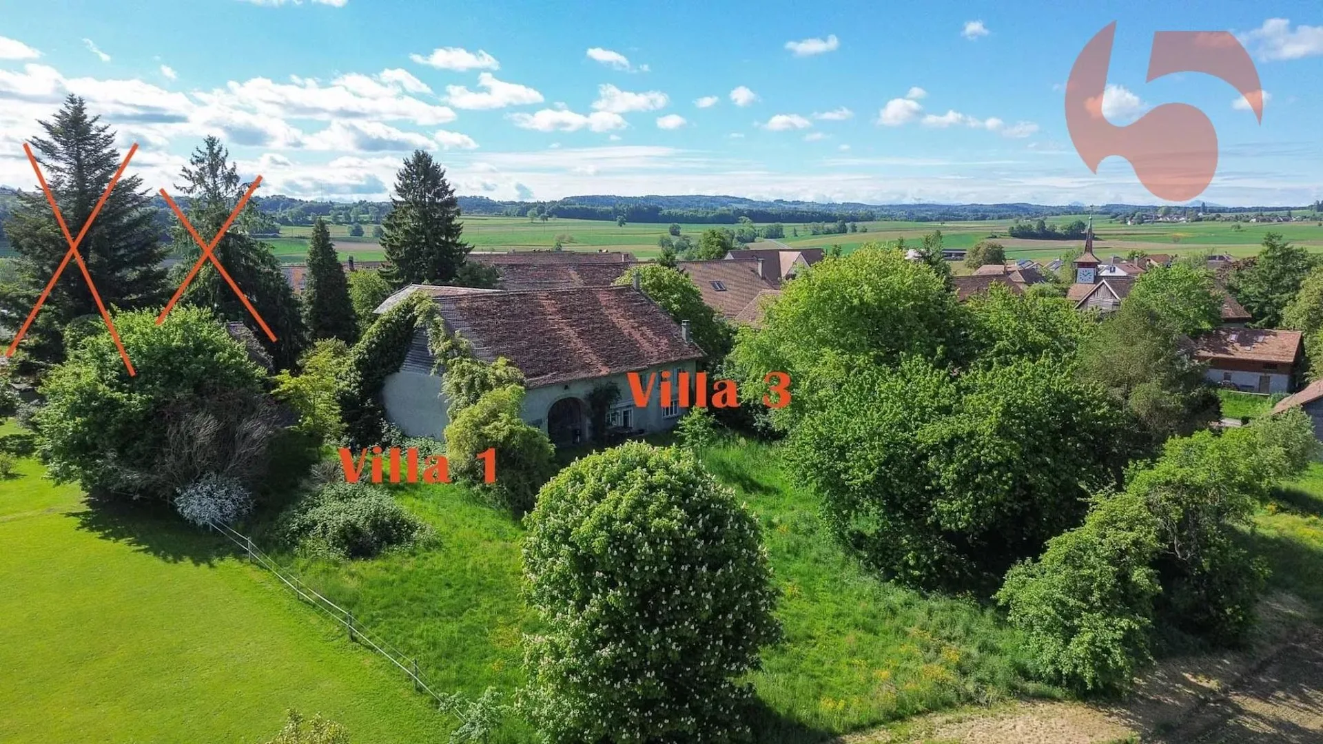 Angrenzende Villen 6,5 Zimmer incl. Parkplatz 1 km von der LEB-Bahnhof