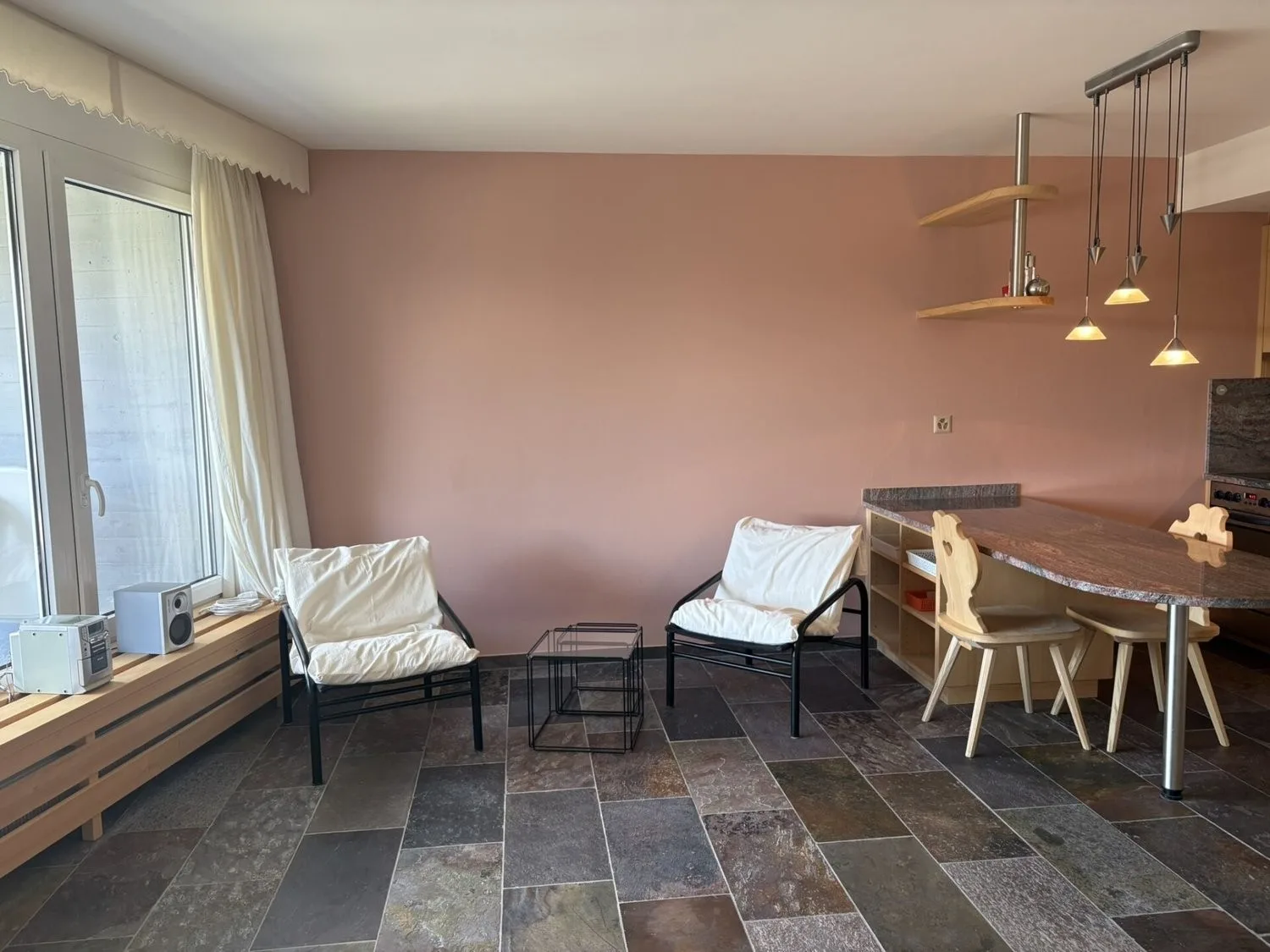 Valbella: 1.5-Zimmer-Wohnung an ruhiger Lage