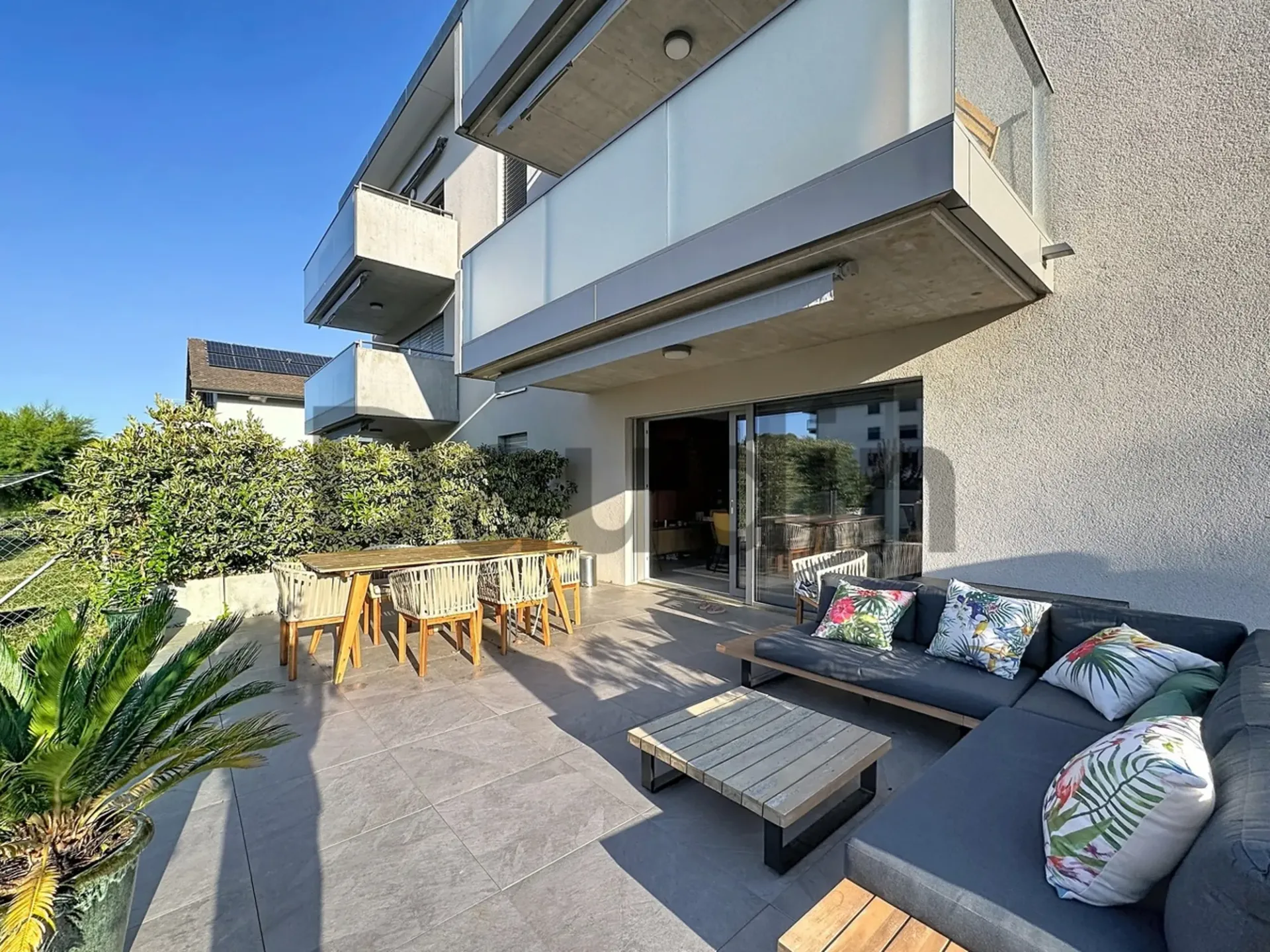 Appartement im Erdgeschoss in der Nähe der Ufer des Genfersees