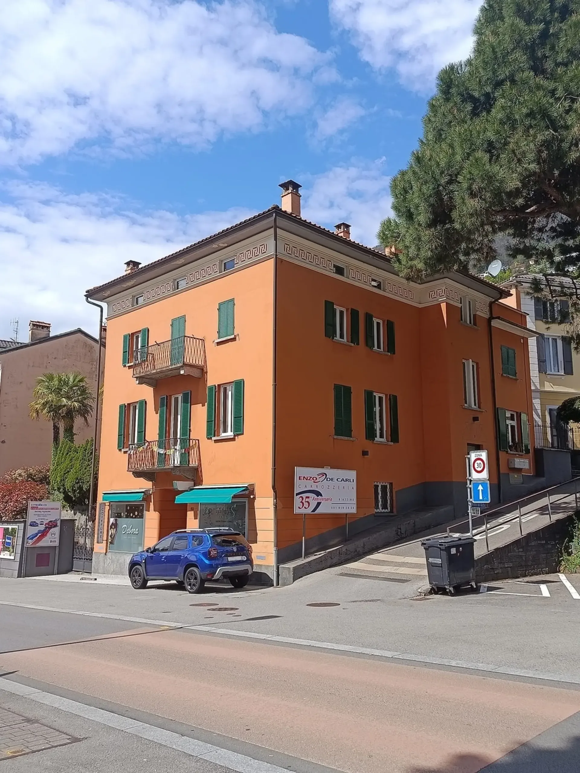 Muralto-Locarno, 3 minuti dalla stazione FFS, affittasi ampio 4.5 loc