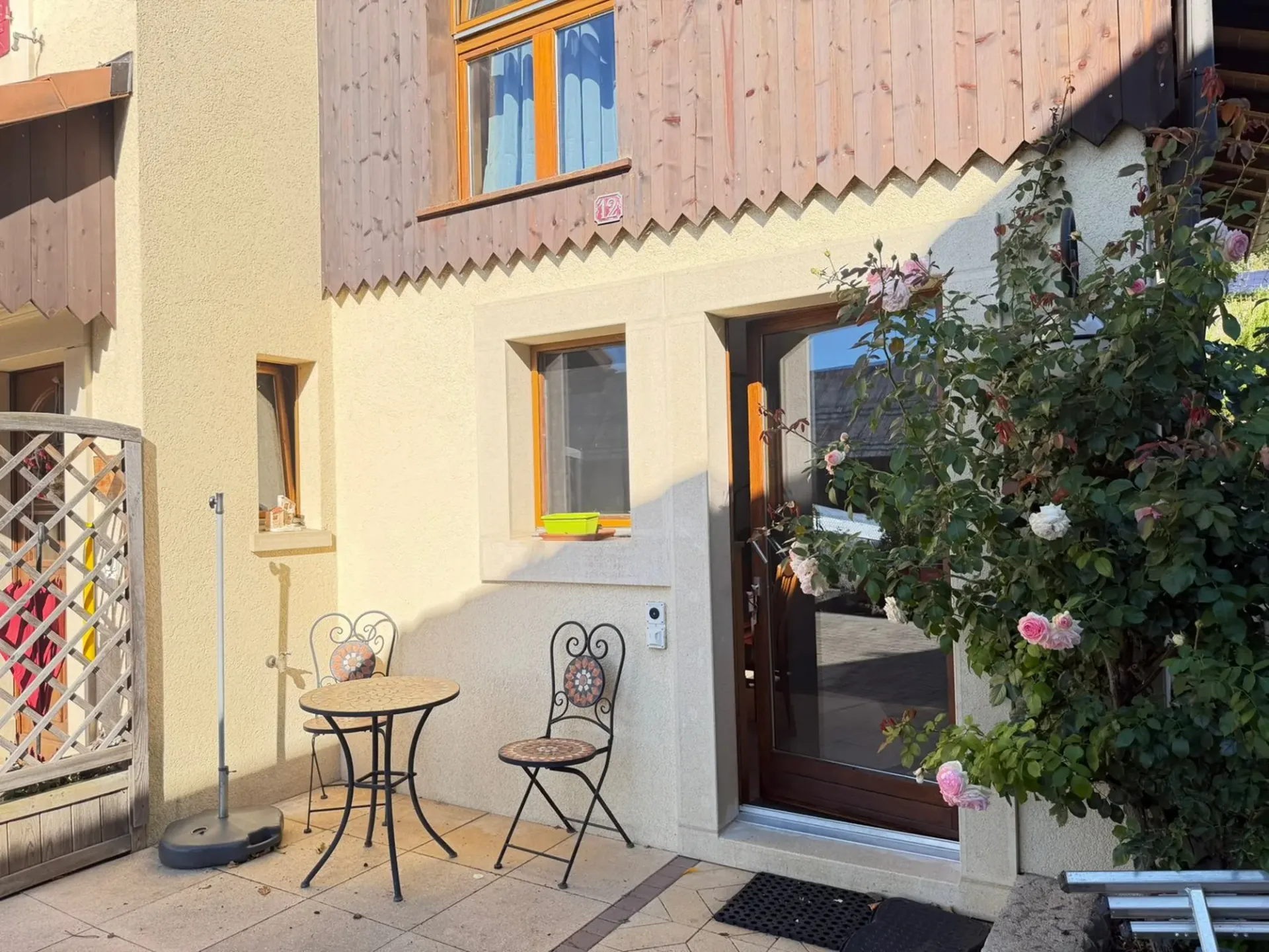 Charmanter Apartment mit Terrasse in Lignerolle – sofort verfügbar