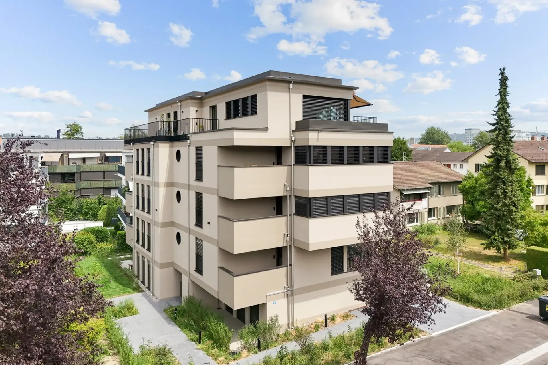 New building: Modern 1.5-room apartment