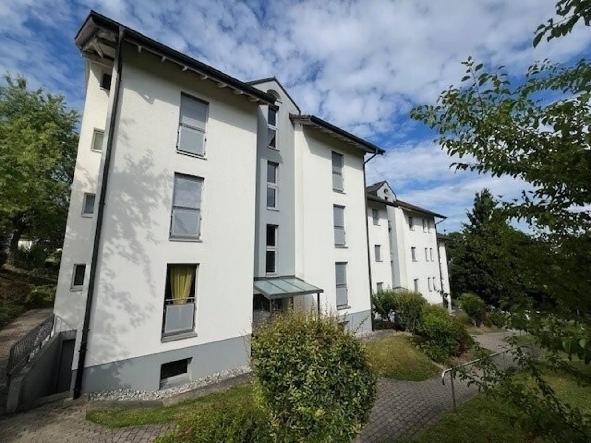 2,5 ZIMMER IN EINER RUHIGEN GEGENDE