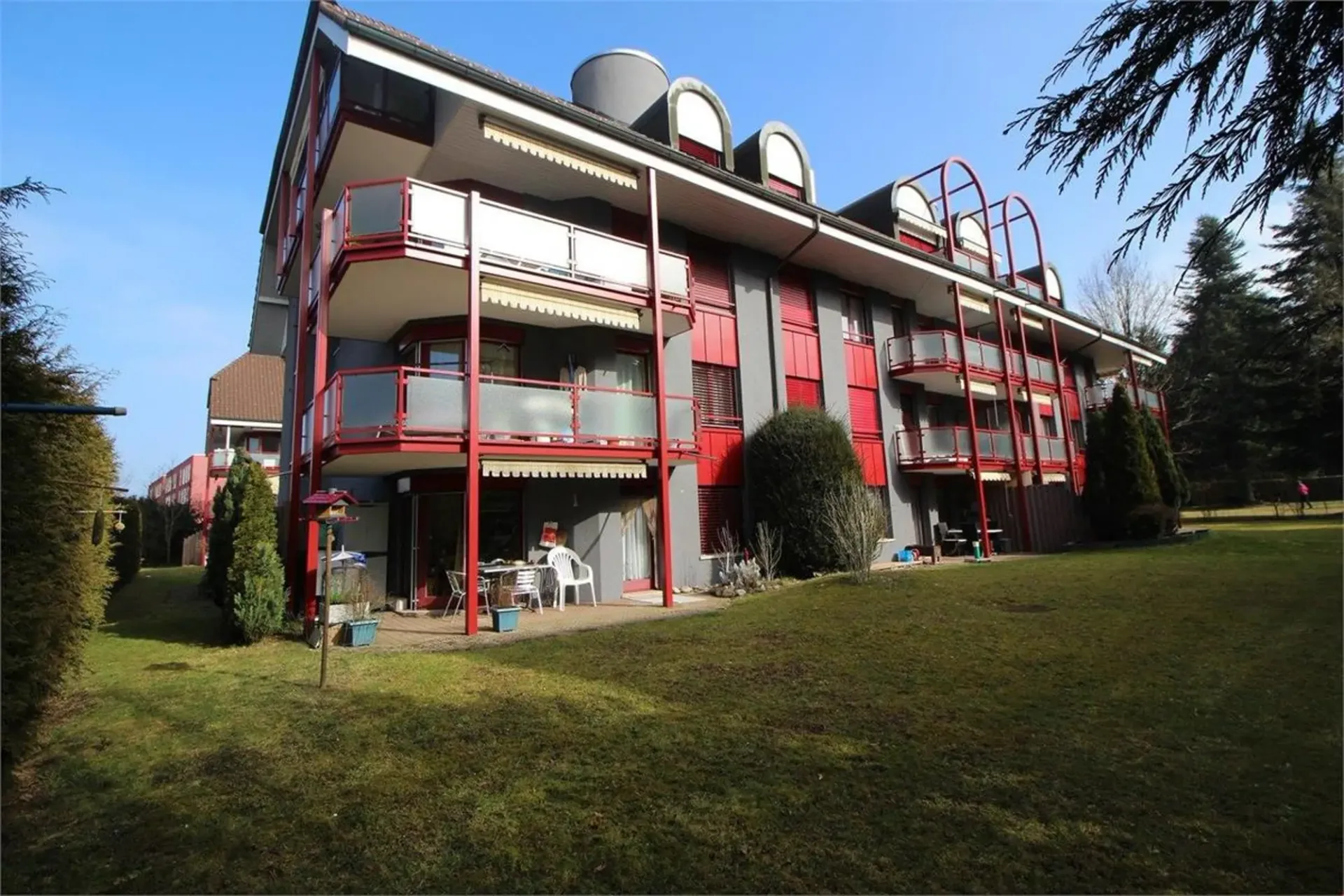 Appartamento luminoso 4.5 locali con balcone a Herzogenbuchsee